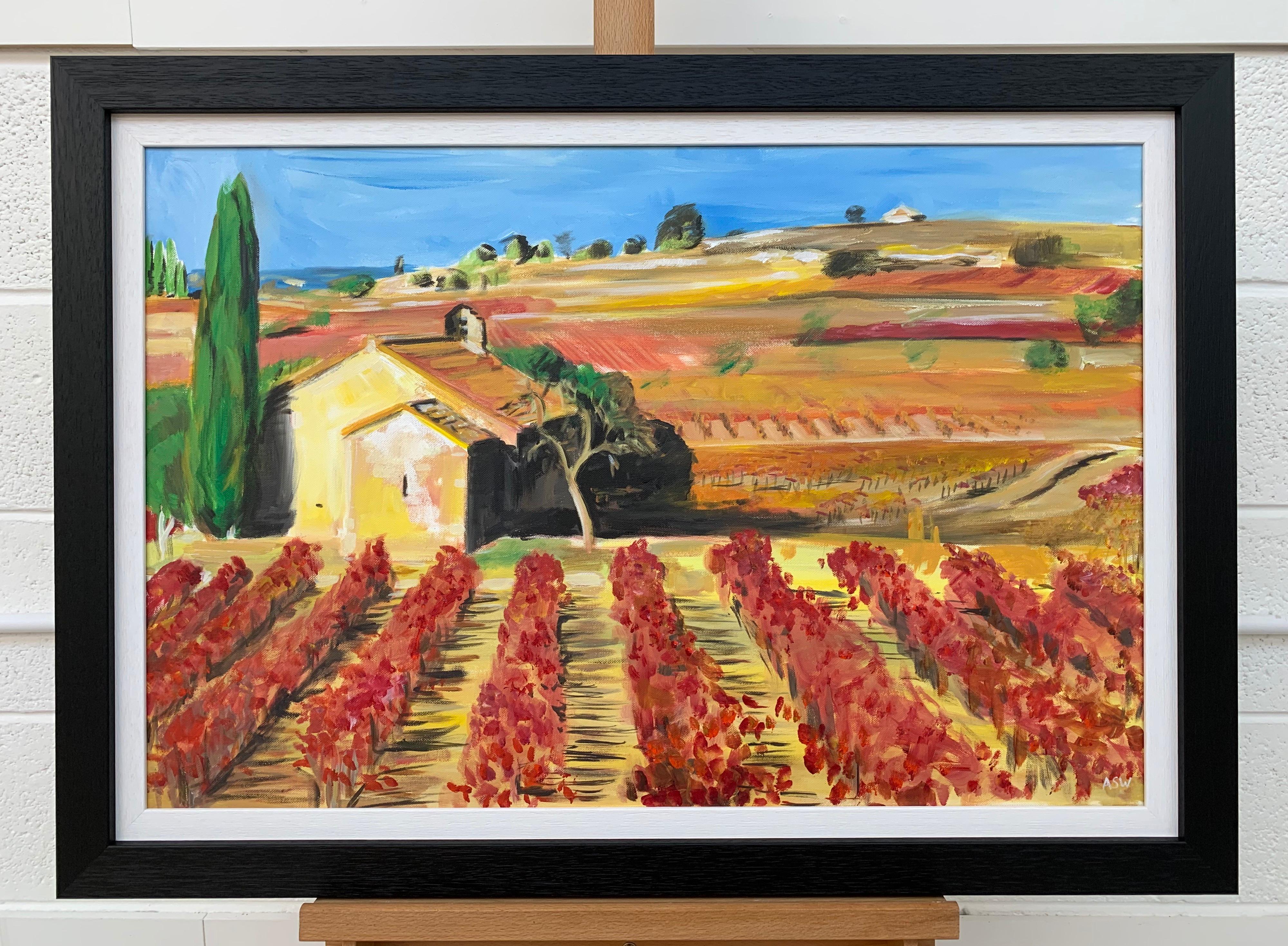 Pittura di un vigneto nella coltivazione del vino a Bordeaux in Francia dell'artista Modern British - Abstract Painting Marrone di Angela Wakefield