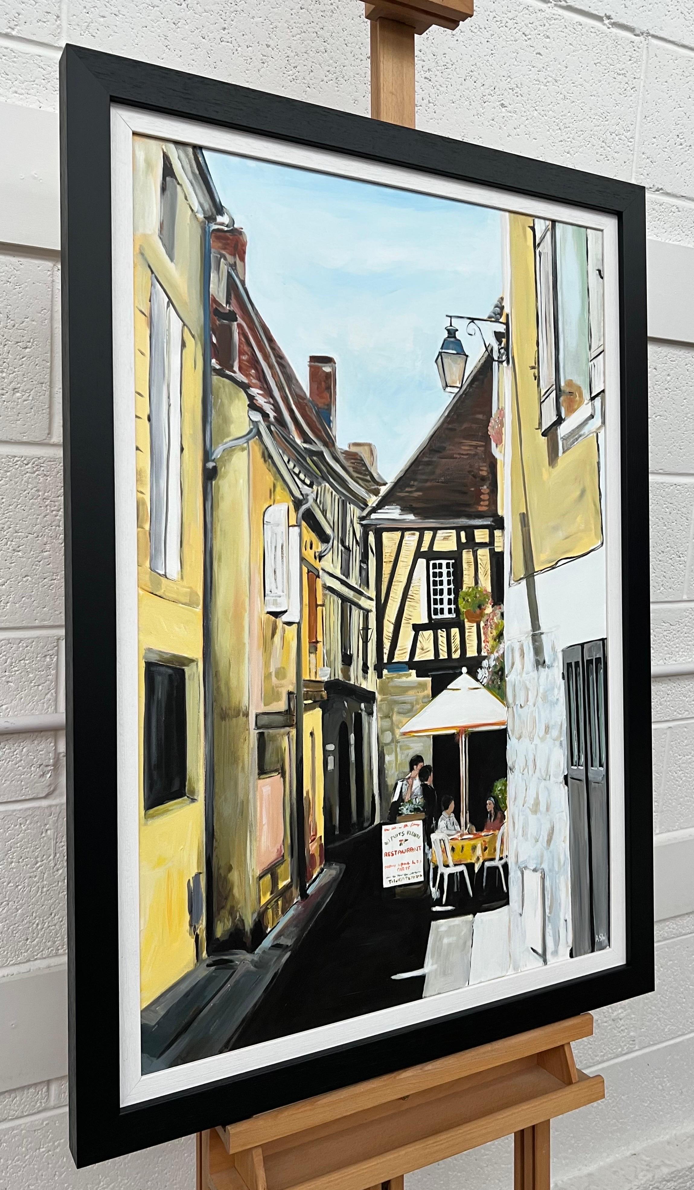 Quadro del caffè della città vecchia di Bergerac in Francia realizzato da un artista britannico contemporaneo - Painting di Angela Wakefield