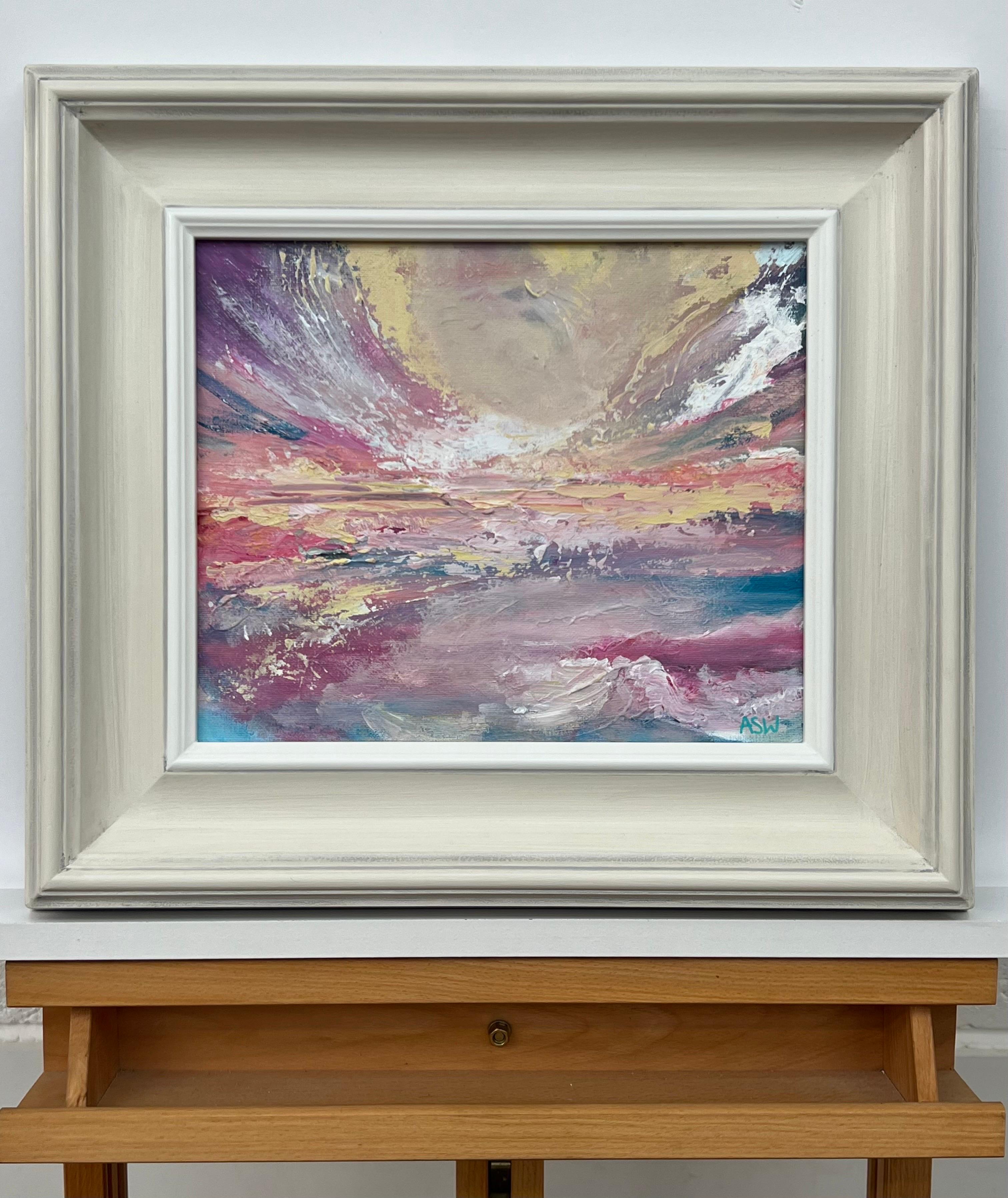 Amanecer Radiante - Vibrante Arte Abstracto de Paisaje Marino por Artista Británico Contemporáneo - Landscape Painting Gris de Angela Wakefield