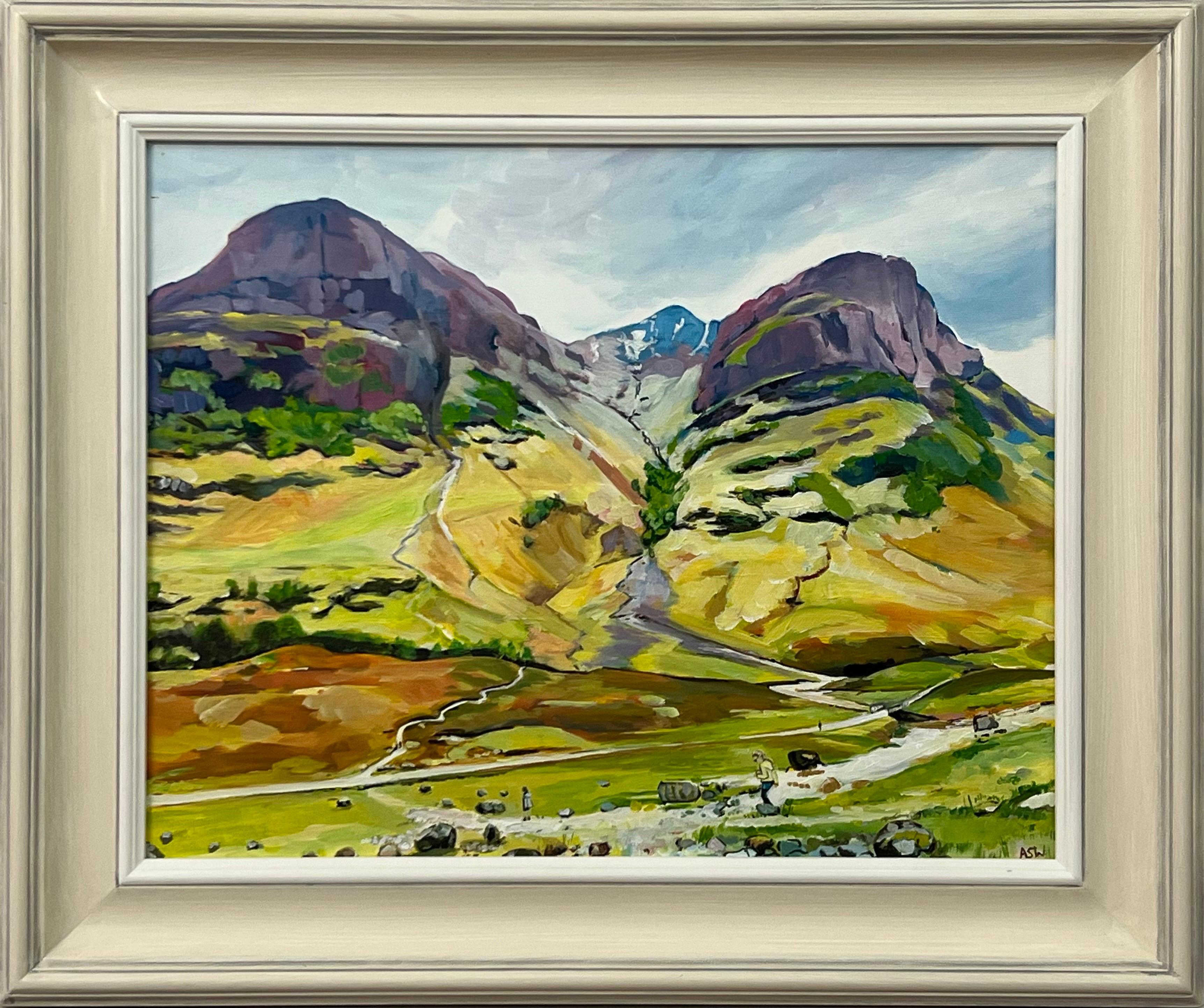 Figurative Painting Angela Wakefield - Highlands écossais avec des Child & Child jouant dans les montagnes par un artiste contemporain