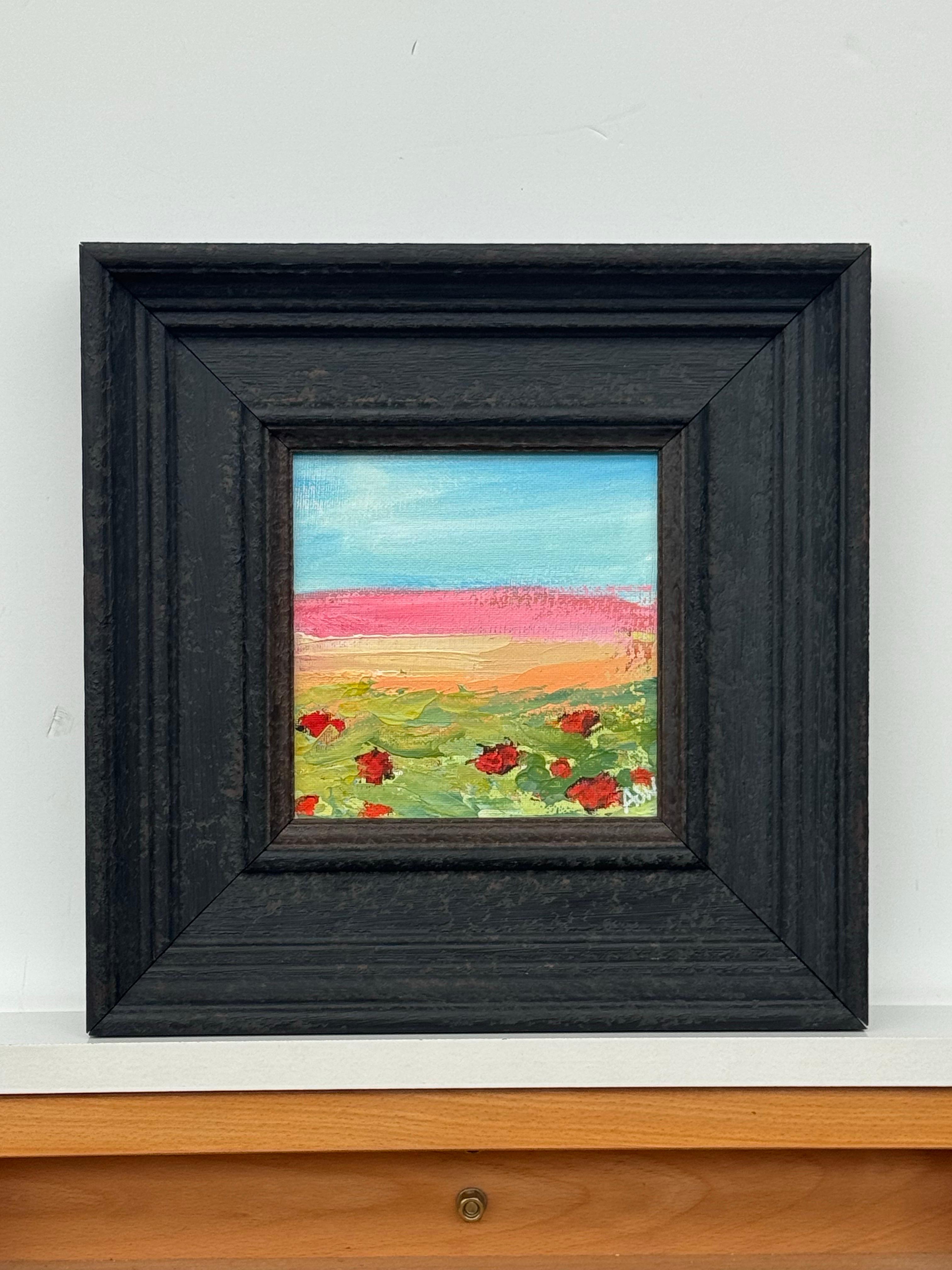 Petite toile abstraite carrée Étude d'un champ de coquelicots rouges par un artiste contemporain - Contemporain Painting par Angela Wakefield