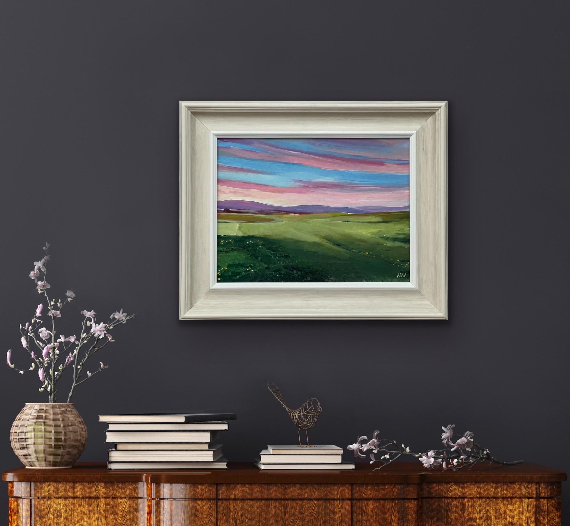 Sonnenuntergang auf dem Golfplatz von Brora in den schottischen Highlands von Contemporary Artist – Painting von Angela Wakefield