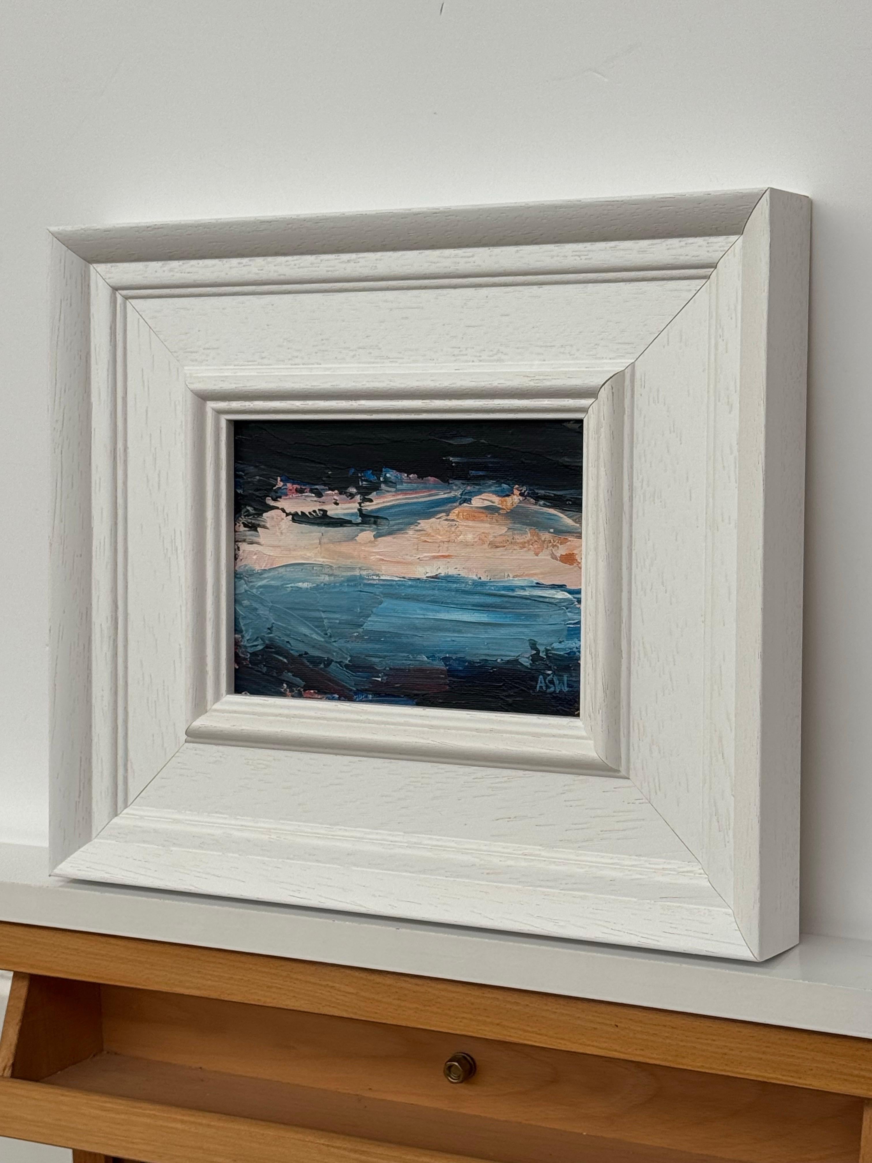 Reflejos del crepúsculo - Estudio artístico de paisaje abstracto en miniatura de la artista contemporánea Angela Wakefield

El arte mide 7 x 5 pulgadas
El marco mide 13 x 11 pulgadas

Título: Reflexiones crepusculares
Artista: Angela