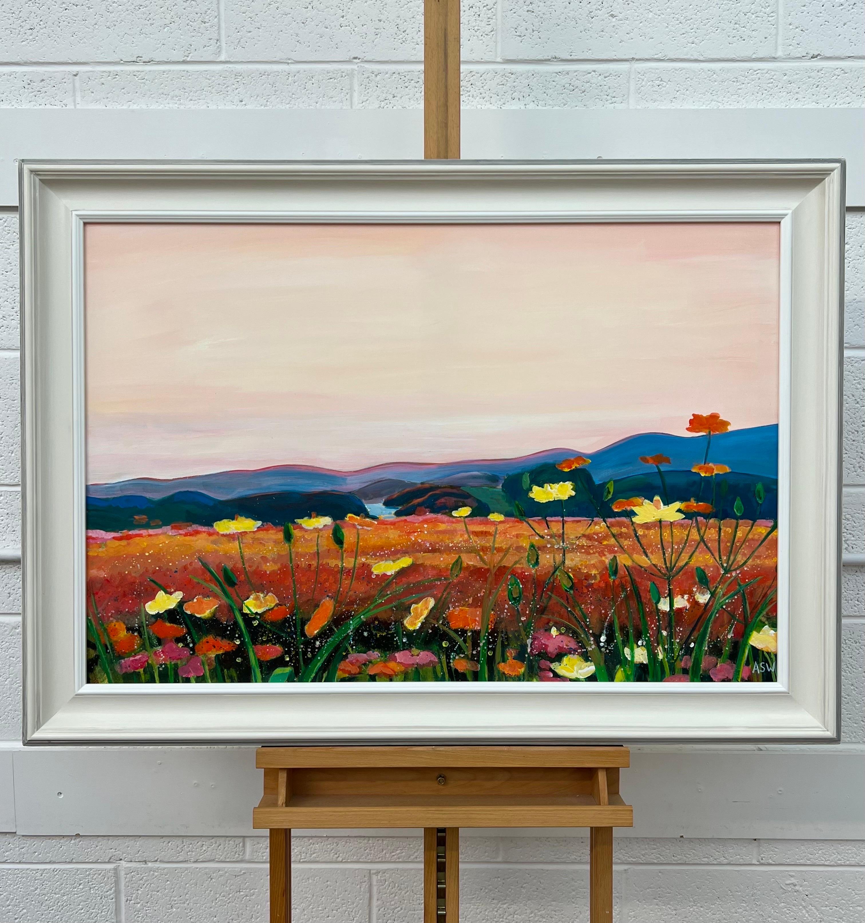 Warme spanische Sonnenuntergangslandschaft mit Wildblumen von Contemporary British Artist (Zeitgenössisch), Painting, von Angela Wakefield