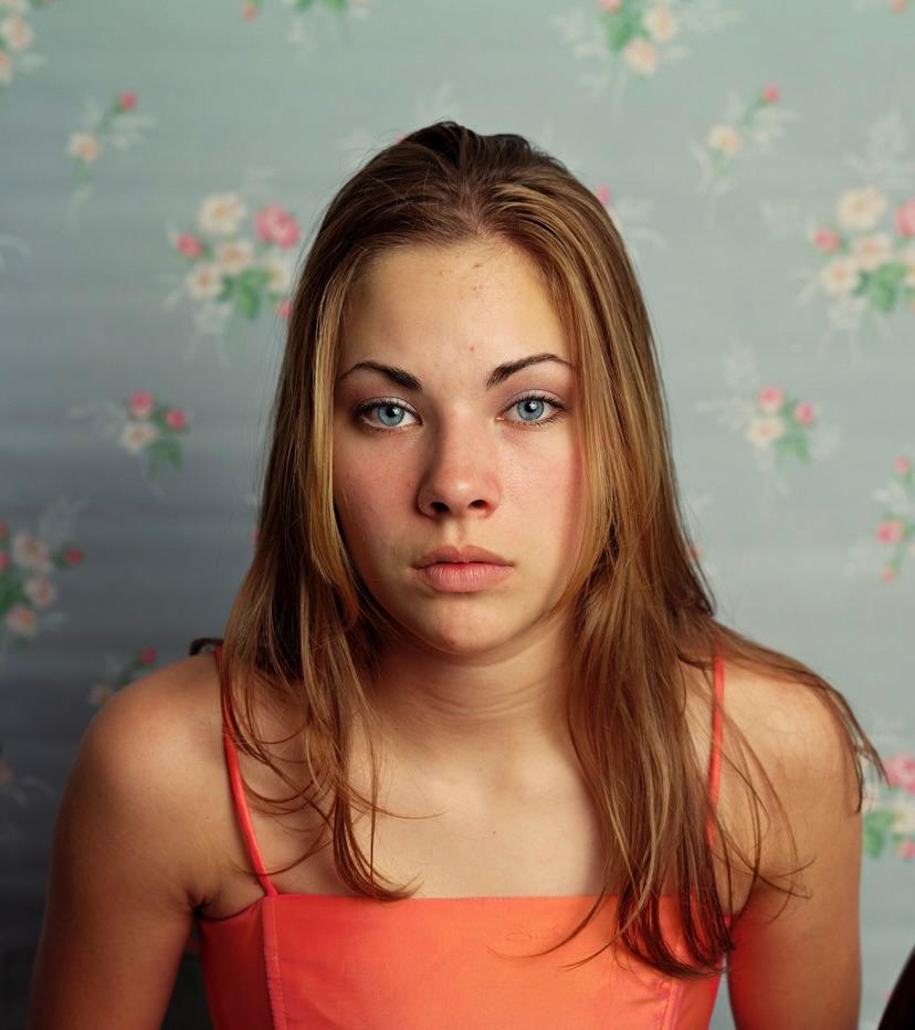 Sweet Sixteen #13 - Photograph Contemporaneo di Angela West