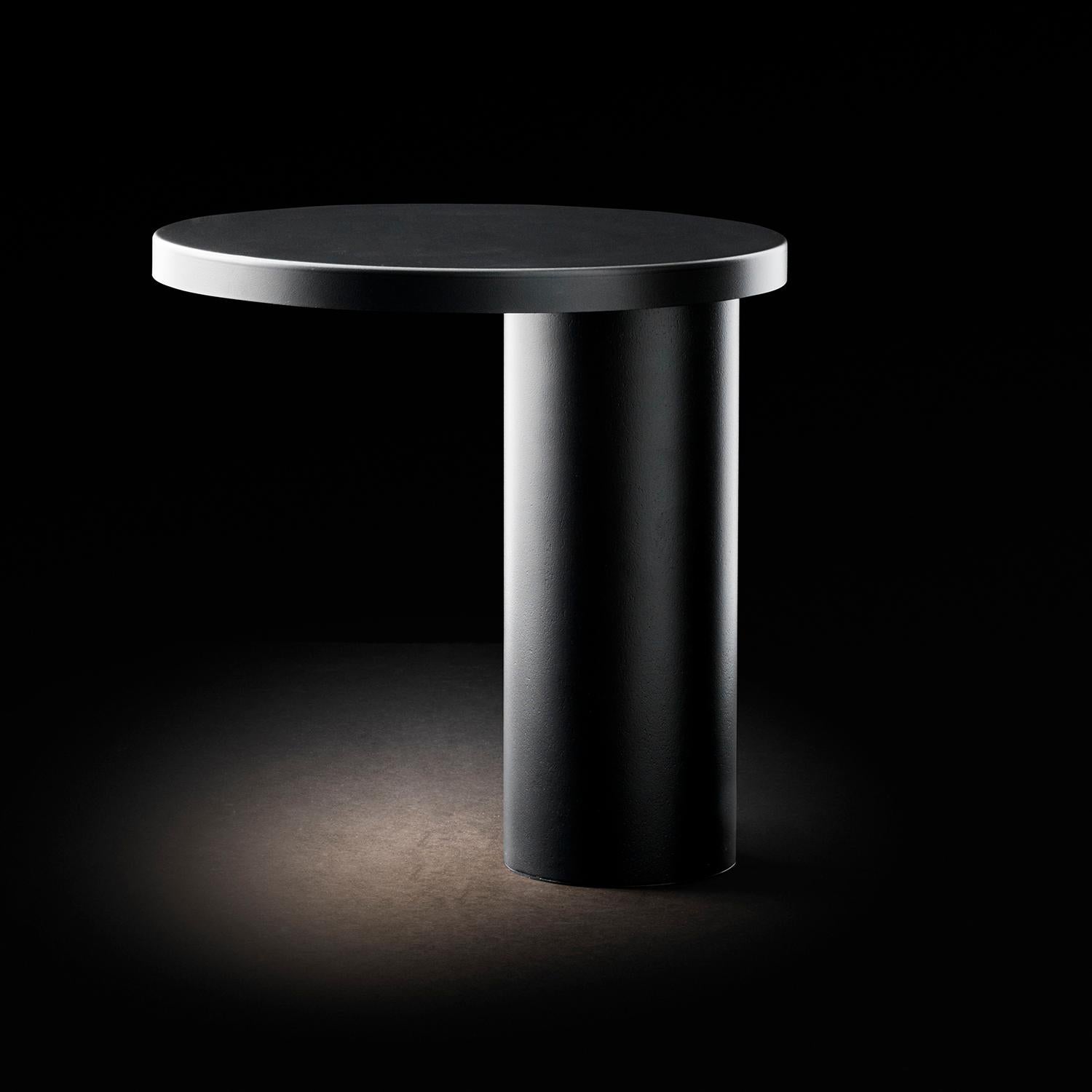 Mid-Century Modern Angeletti & Ruzza Table Lamp 'Cylinda' Black by Oluce For Sale