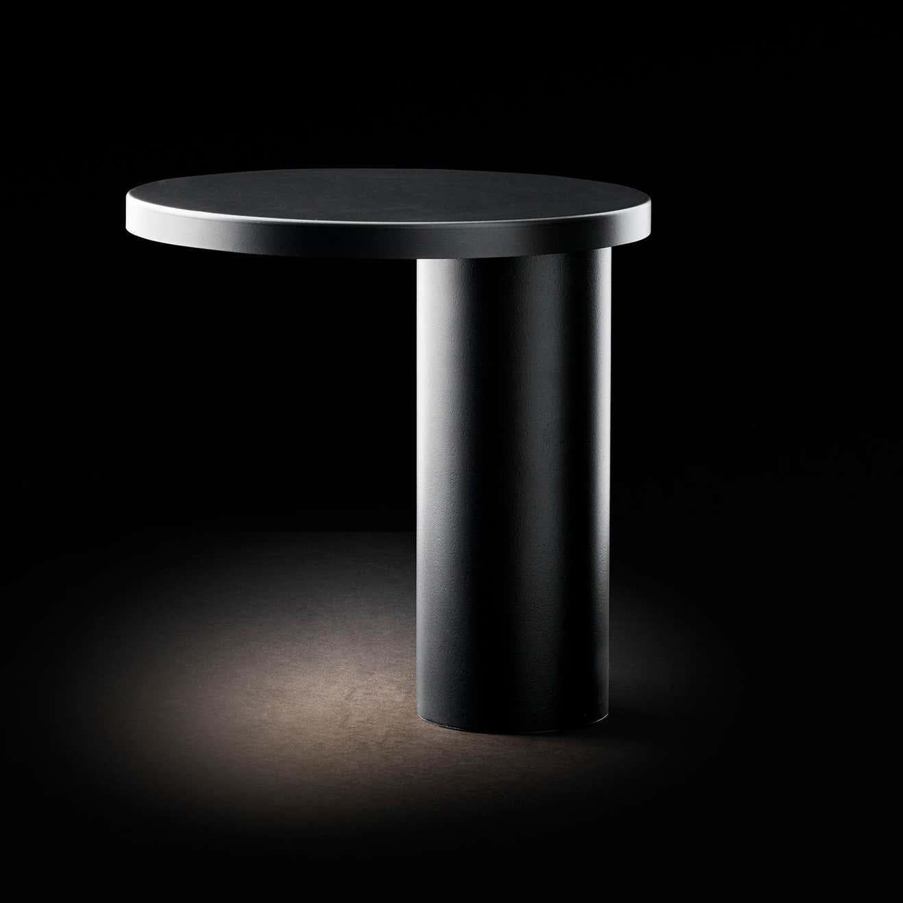 Contemporary Angeletti & Ruzza Table Lamp 'Cylinda' Black by Oluce For Sale