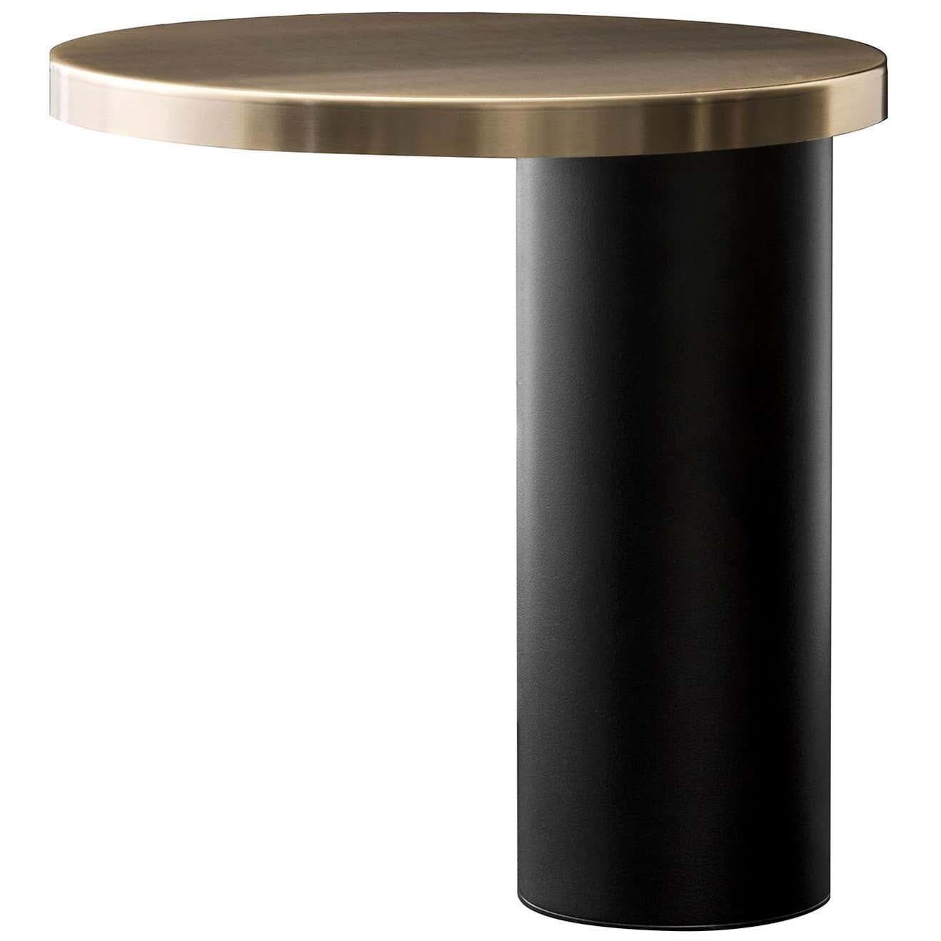 Italian Angeletti & Ruzza Table Lamp 'Cylinda' Satin Gold by Oluce For Sale