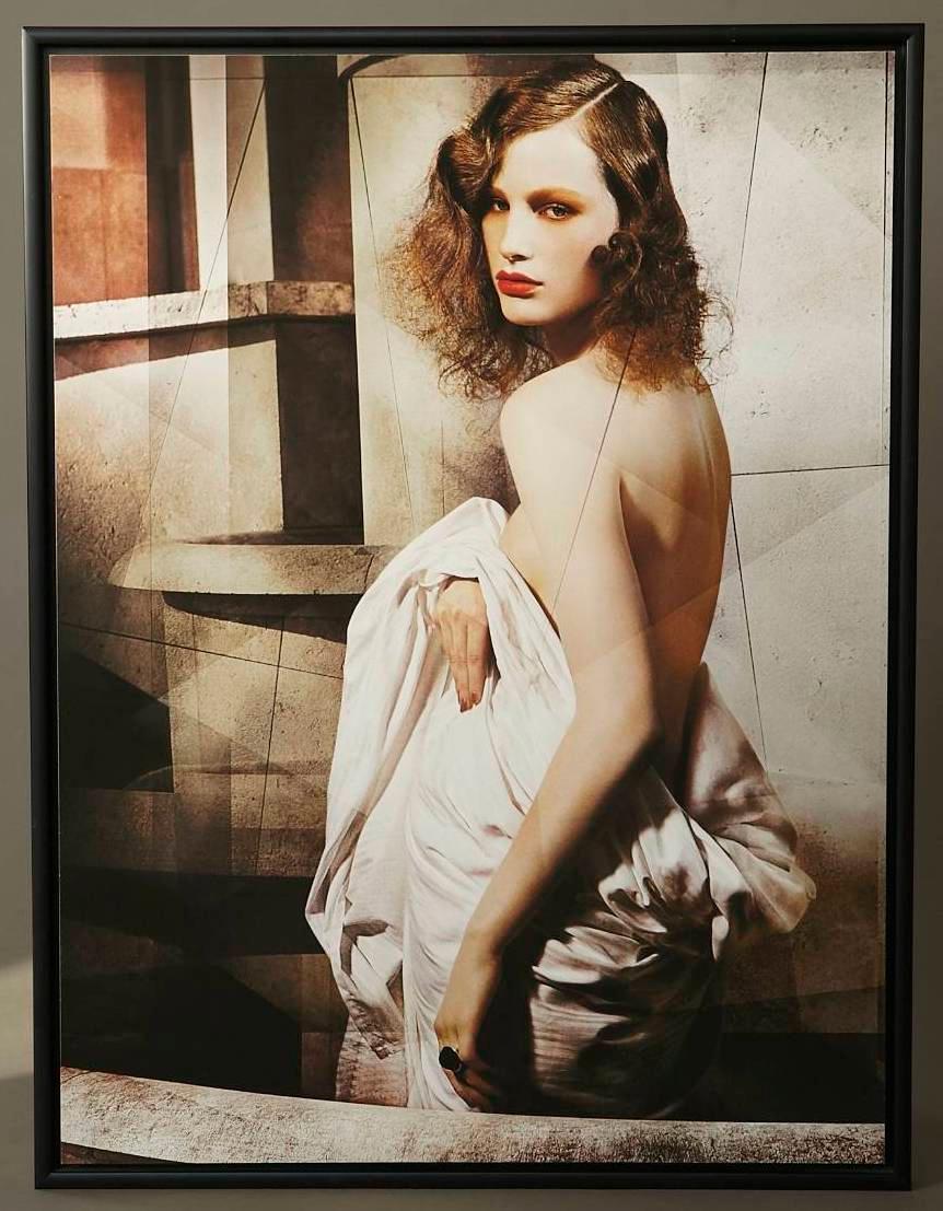 Hommage à Lolita Lempicka - Photograph de Angelika Buettner