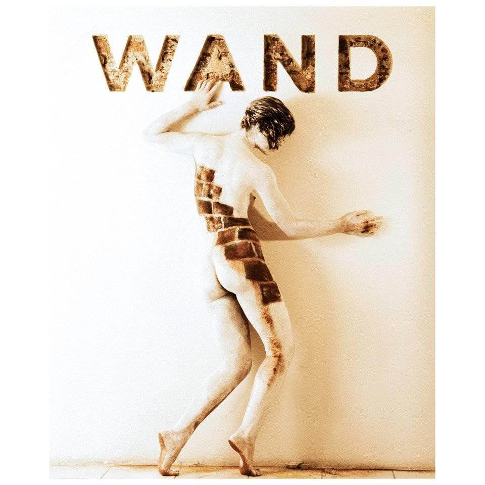 Wand - • # 3 von 6 - • 80 cm x 60 cm – Photograph von Angelika Buettner