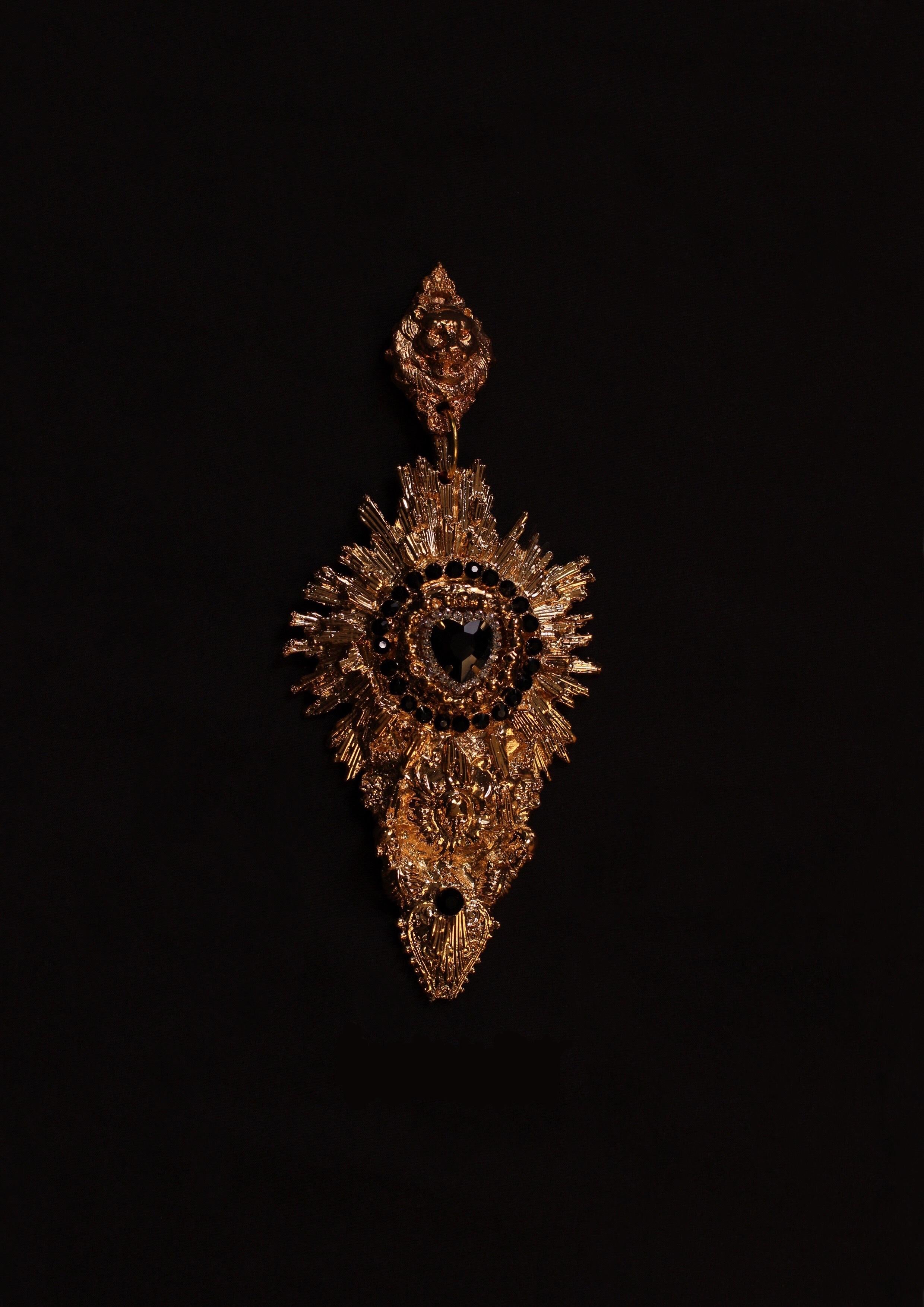 da uomo o donna Orecchini Devotion: Eleganza gotica scolpita a mano in argento sterile in vendita