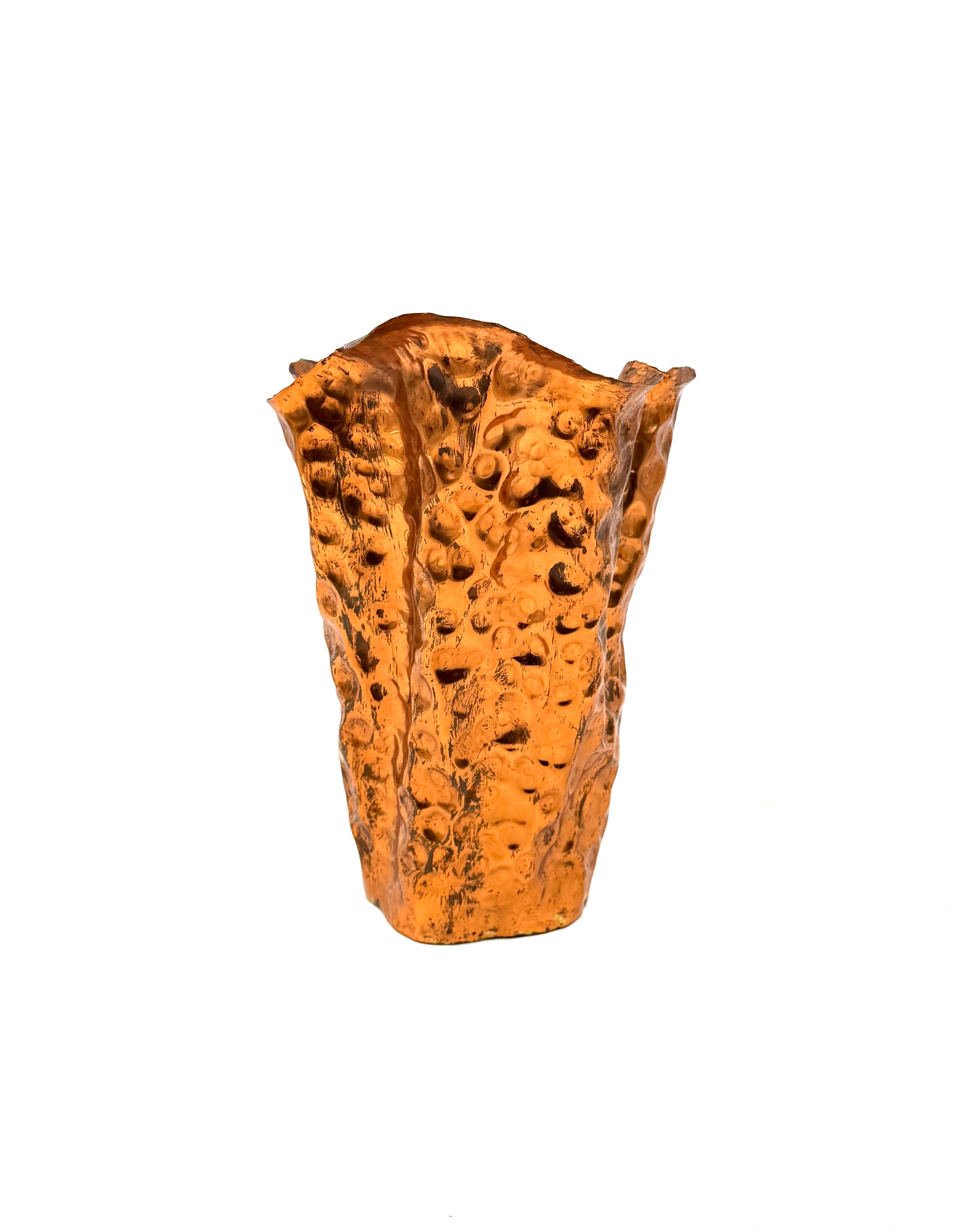 Angelo Bragalini, Mid-century copper vase, Bologna Italy 1960s For Sale 4