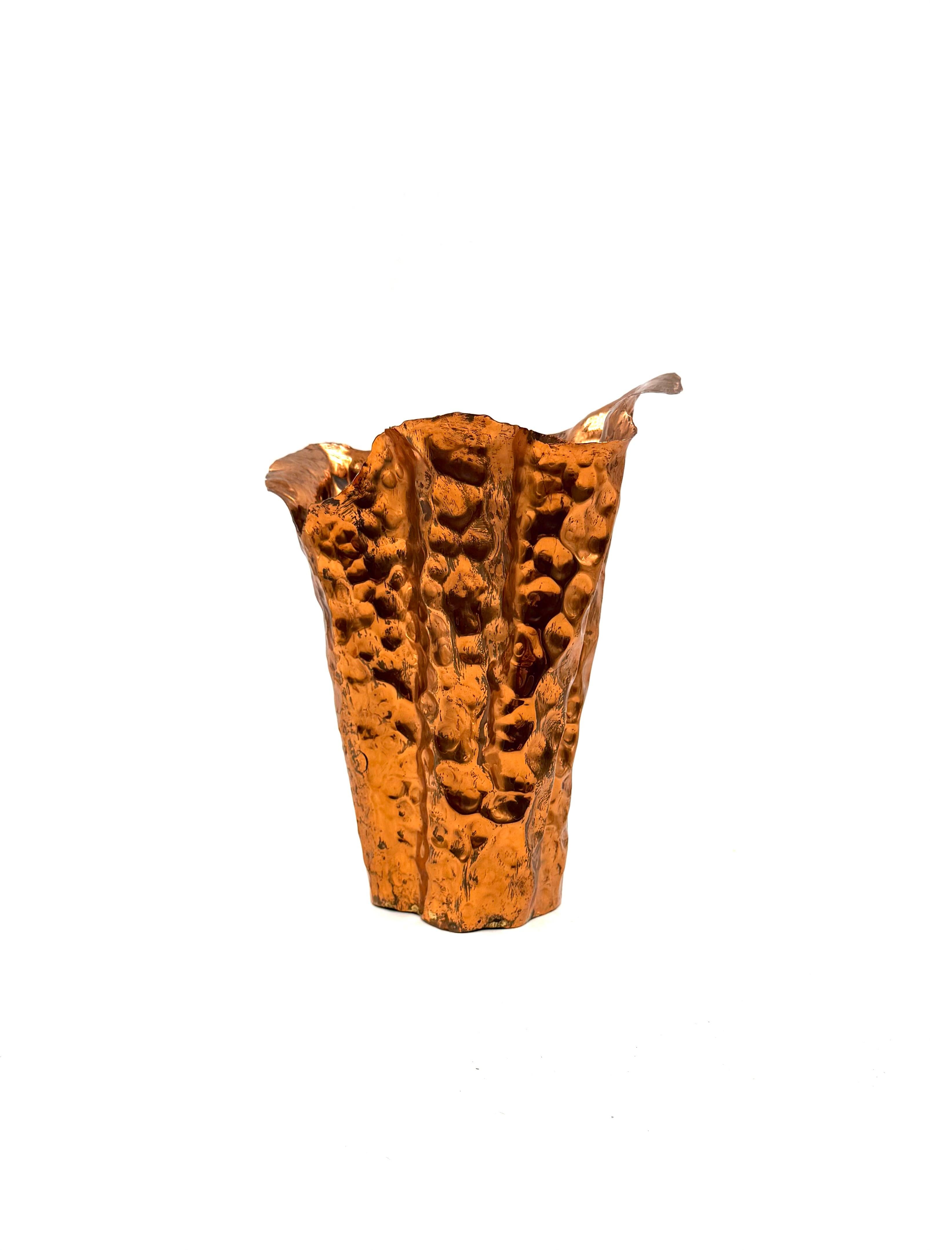 Italian Angelo Bragalini, Mid-century copper vase, Bologna Italy 1960s For Sale