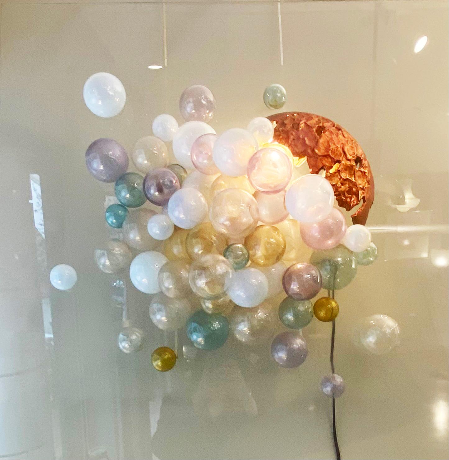 Angelo Brotto light sculpture
Murano glass 
Signed 
Dimensions ; 78x78cm
Ref:
Price : 3900€ (€)
Esperia edition 1975 
Square glass light panel with bubbles of blown glass and sculpted brass symbolising the sea bed 
Signed lower left.