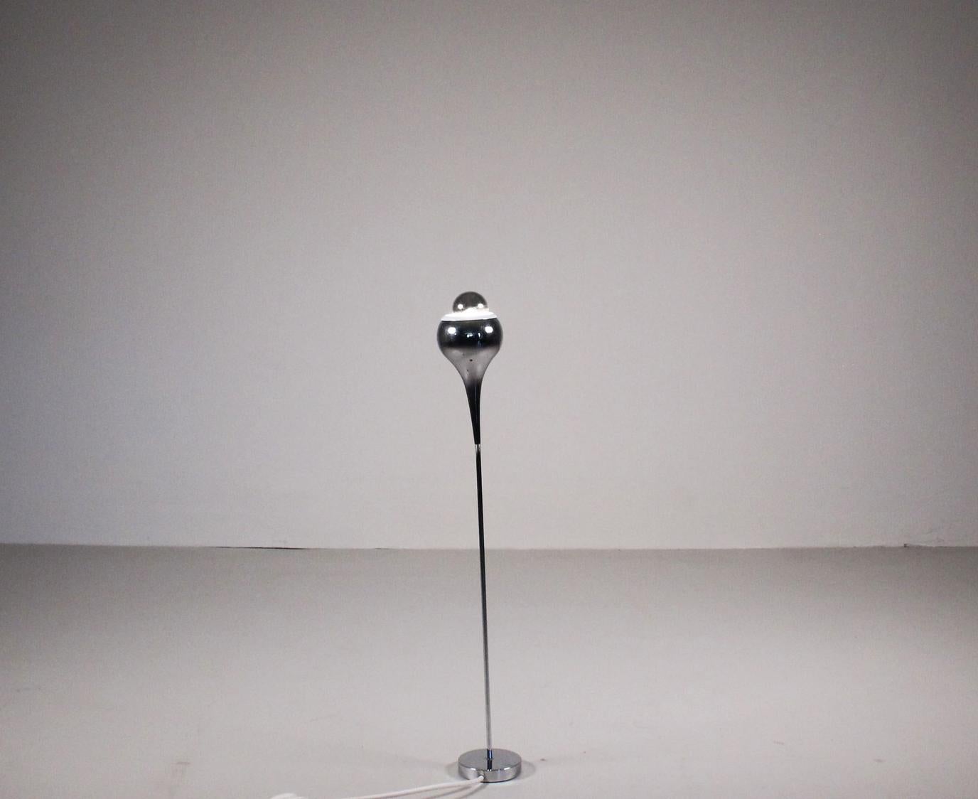 Angelo Brotto para Esperia Juego de 3 lámparas de pie, Italia Años 70 en Bueno estado para la venta en Naples, IT