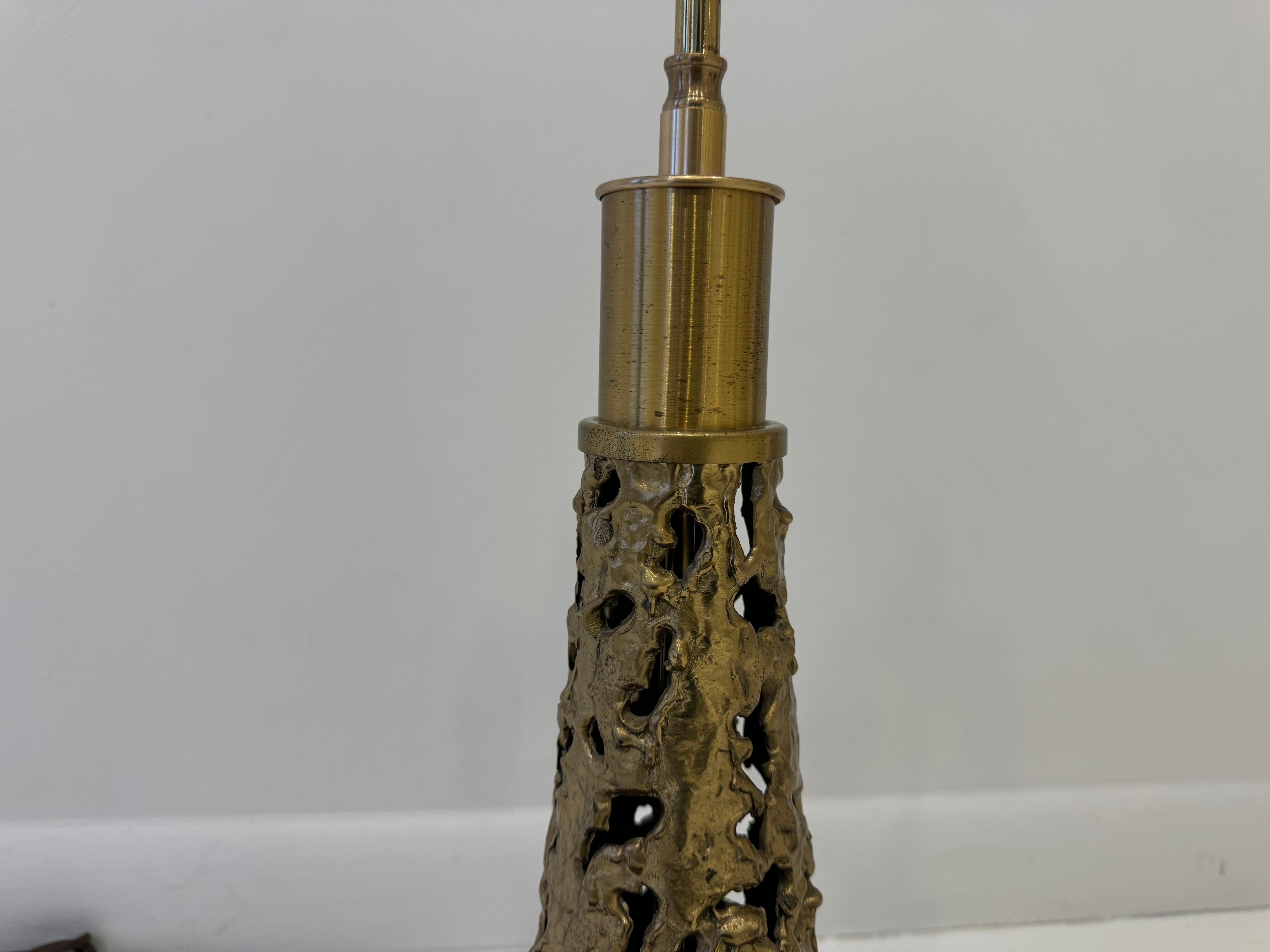 Angelo Brotto Sculptural Bronze 1970 Italian Table Lamp Mid Century For Sale 3