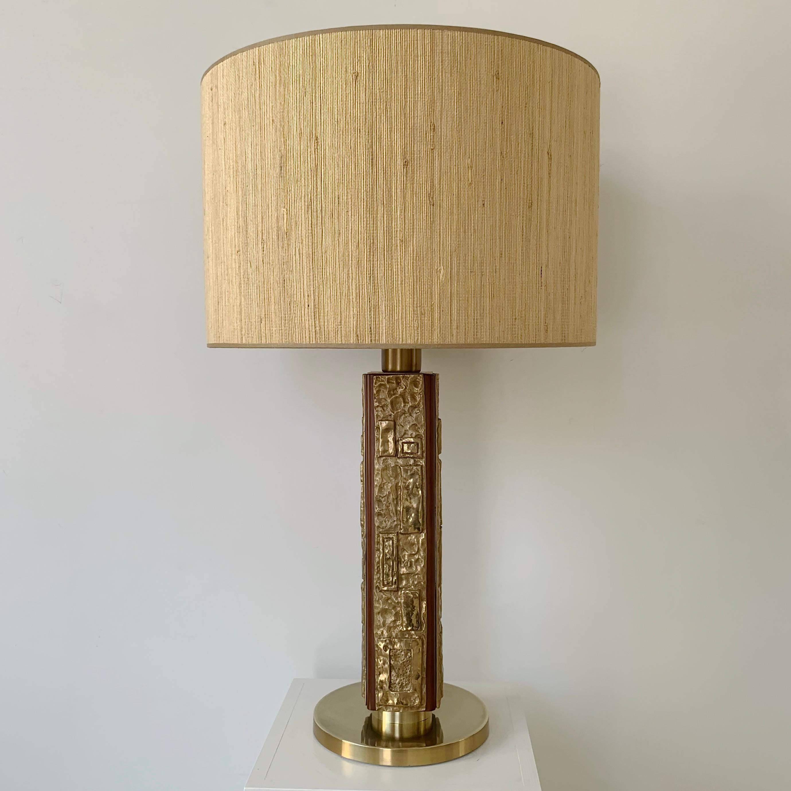 Italian Angelo Brotto Signed Large Bronze Table Lamp, circa 1970, Italy For Sale