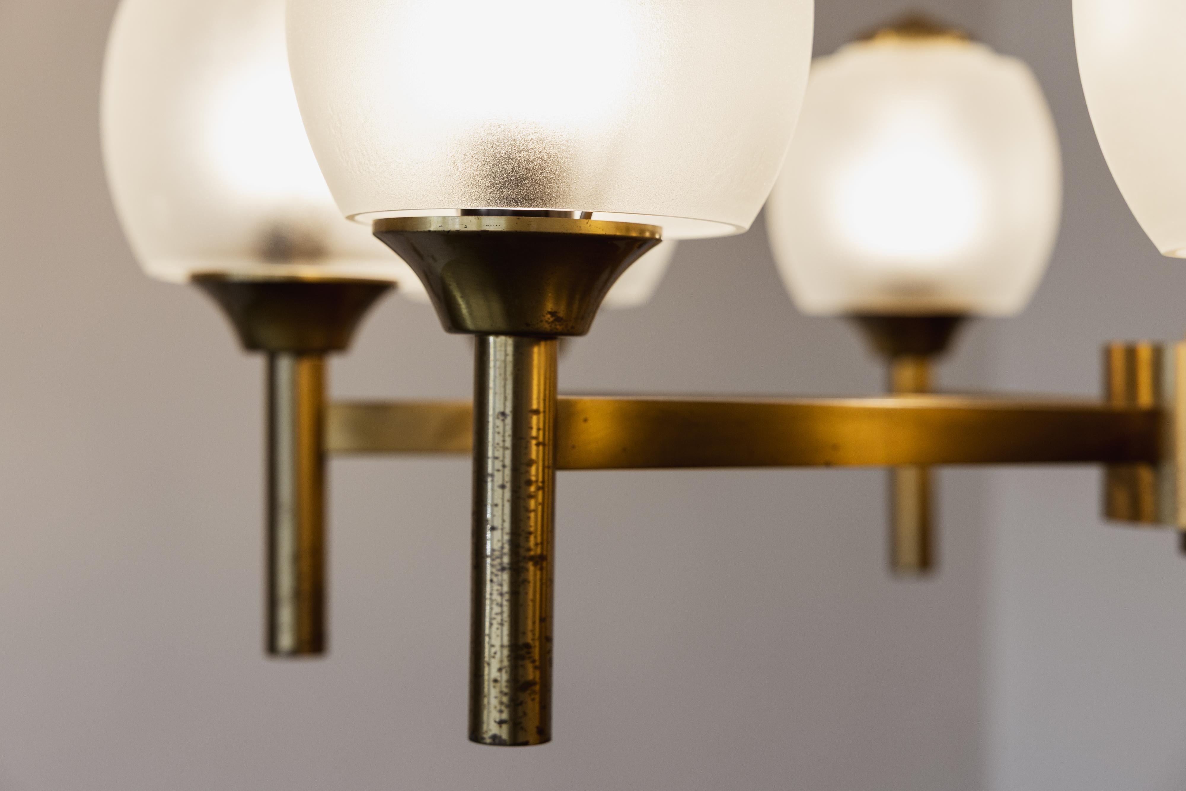 Lampadario in ottone di Angelo Lelii per Arredoluce, 1950 in vendita 3