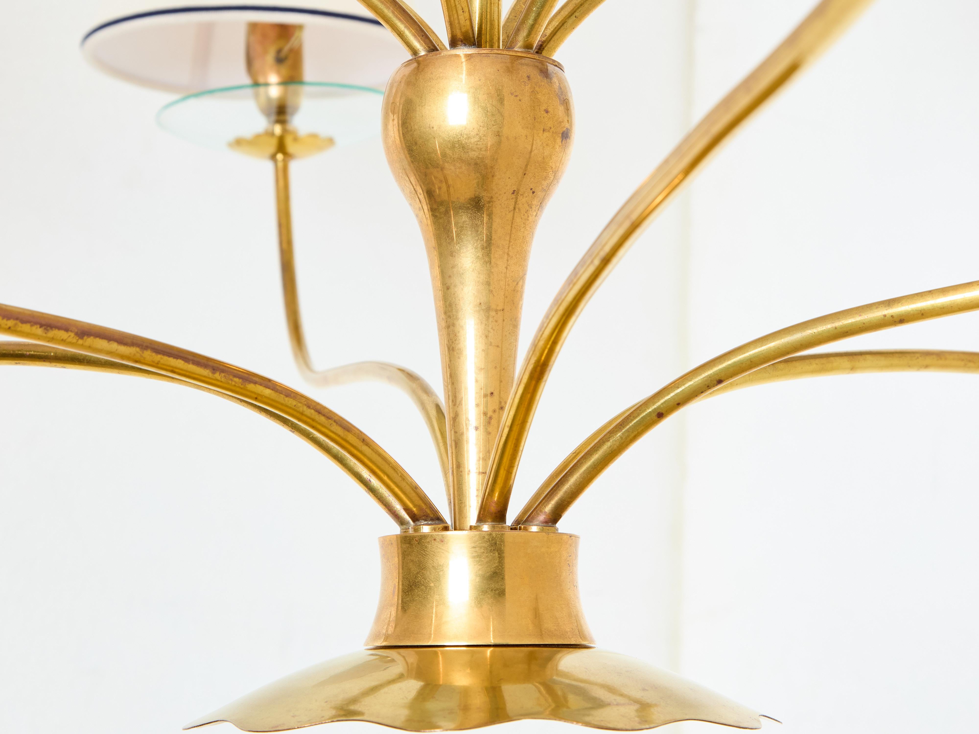 Angelo Lelii for Arredoluce brass crystal glass chandelier 1940 In Good Condition For Sale In Paris, IDF