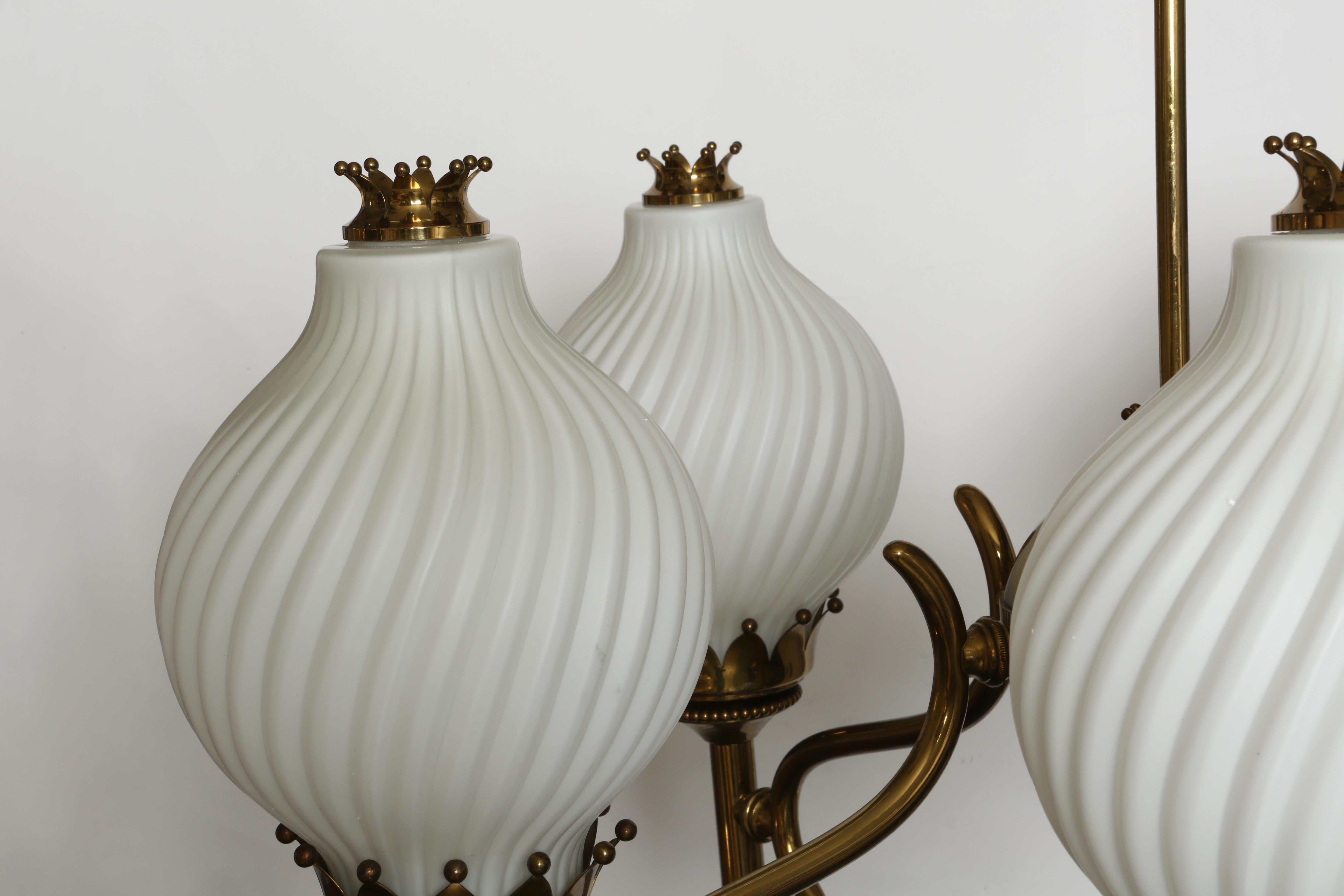 Milieu du XXe siècle Angelo Lelii pour Arredoluce Lustre, grand Italie circa 1960s en vente