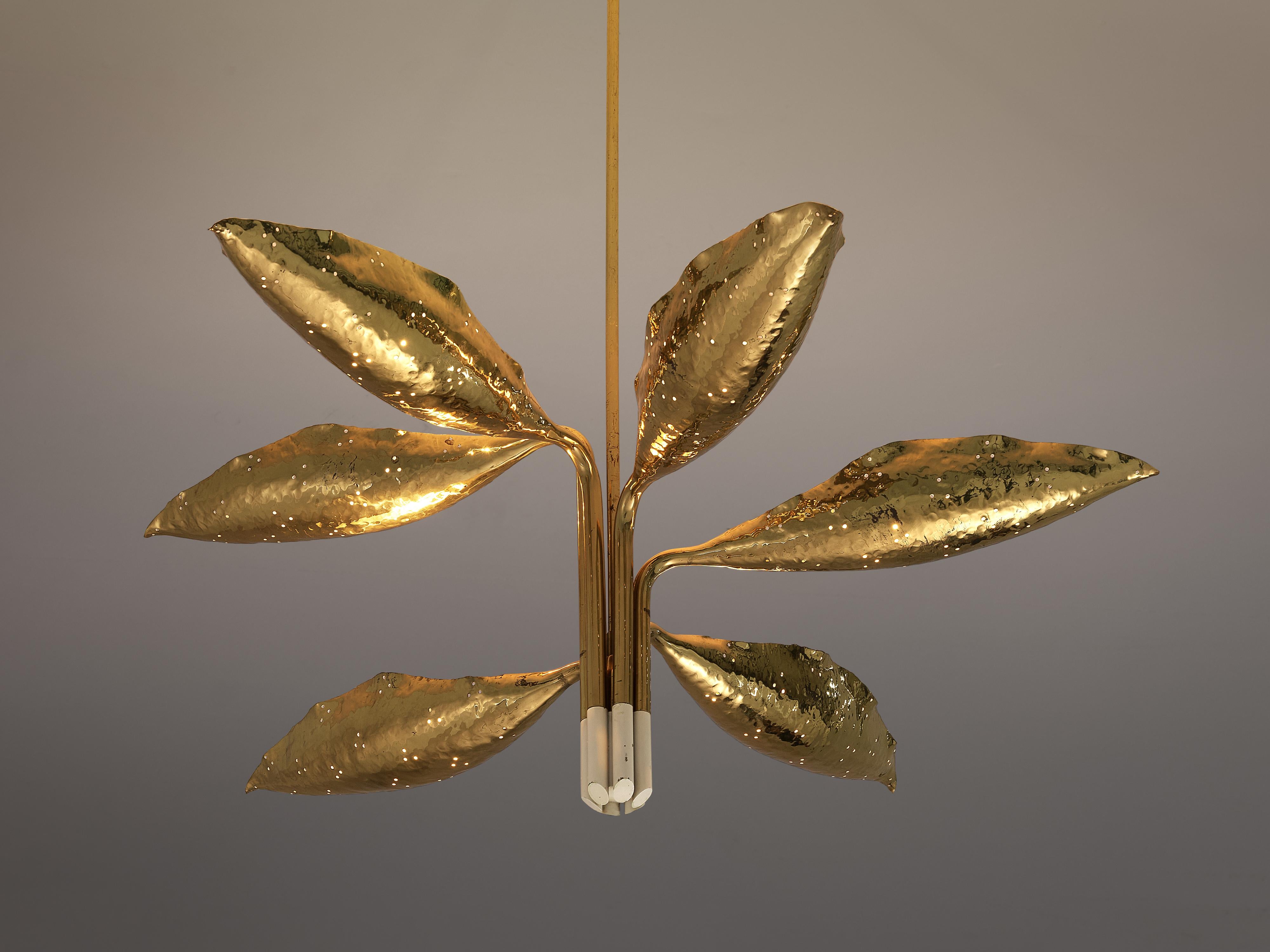 Italian Angelo Lelii for Arredoluce Chandelier Model ‘12369’ in Hammered Brass