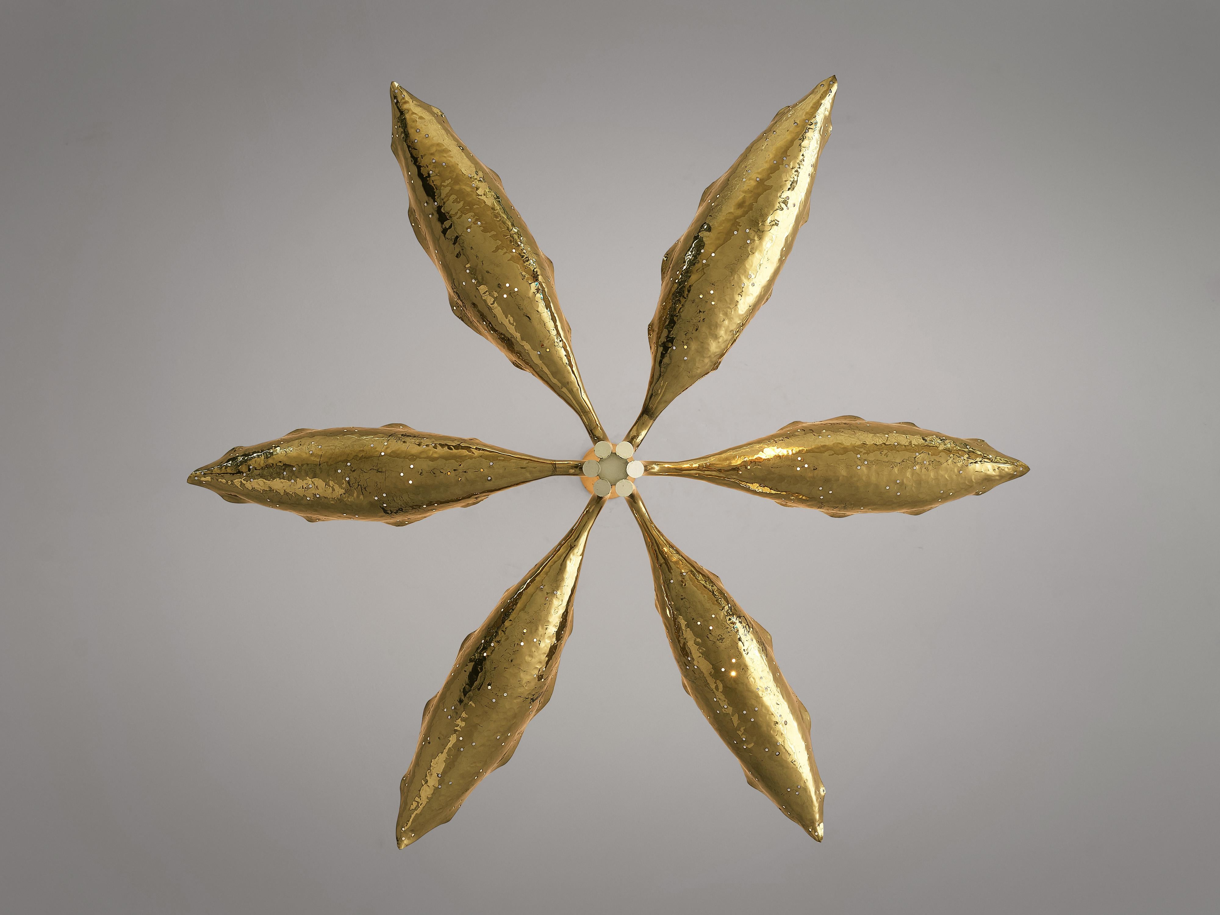 Angelo Lelii for Arredoluce Chandelier Model ‘12369’ in Hammered Brass 3