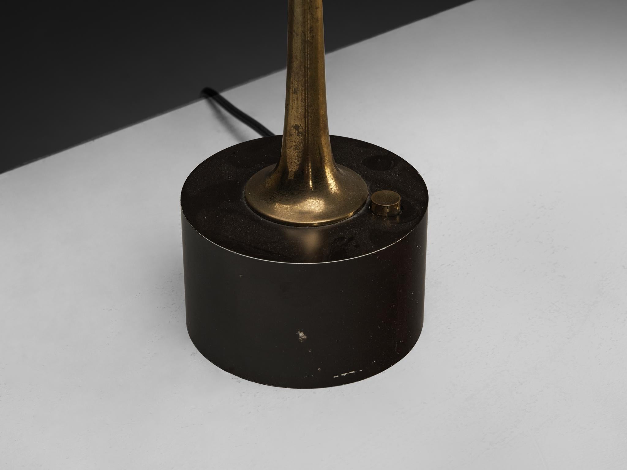 Angelo Lelii for Arredoluce ‘Cobra’ Table Lamp in Brass For Sale 2