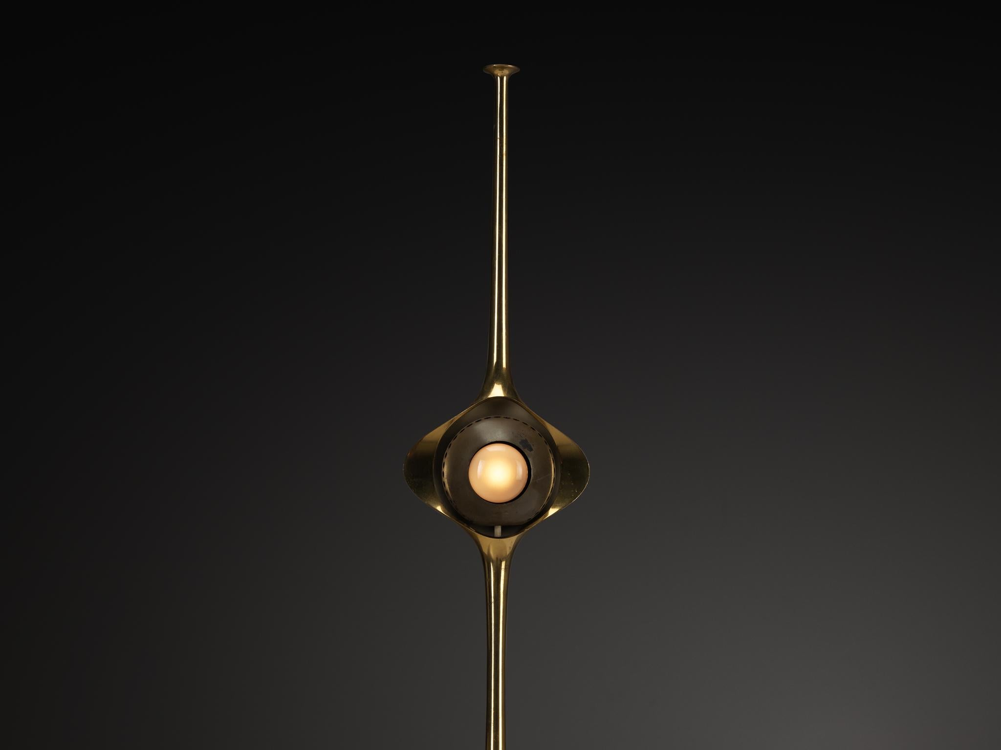 Milieu du XXe siècle Angelo Lelii pour Arredoluce Lampes de table 'Cobra' en laiton en vente
