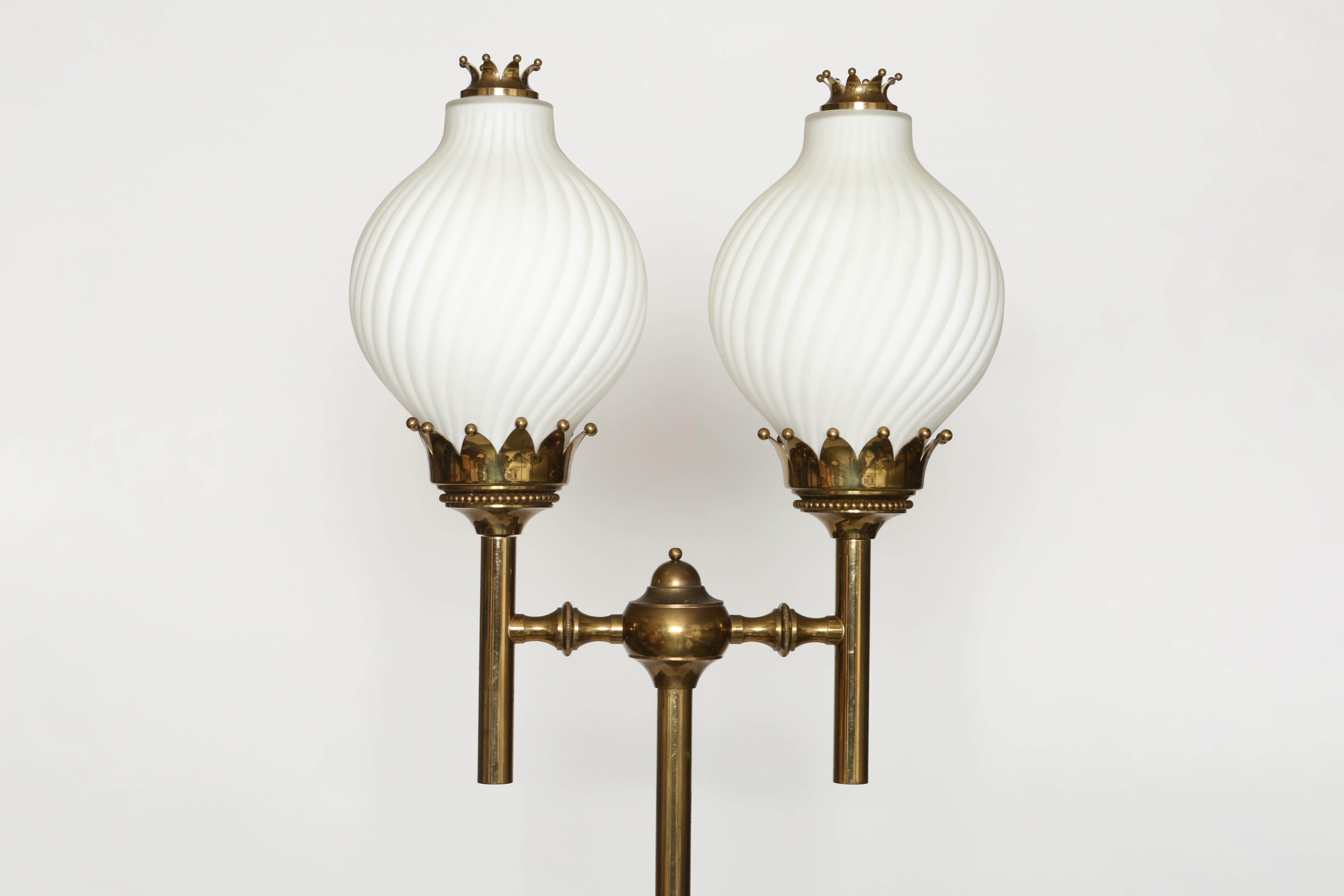 Italian Angelo Lelii for Arredoluce floor lamp, Italy circa 1960s For Sale
