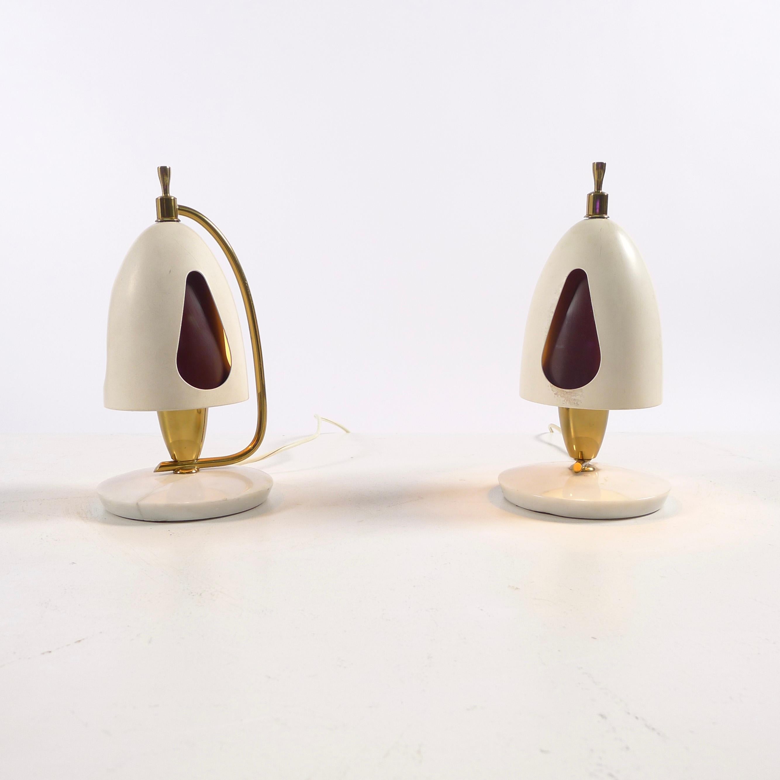 Angelo Lelii per Arredoluce, Coppia di lampade da tavolo italiane, modello 12398, 1952 In condizioni discrete in vendita a Wargrave, Berkshire
