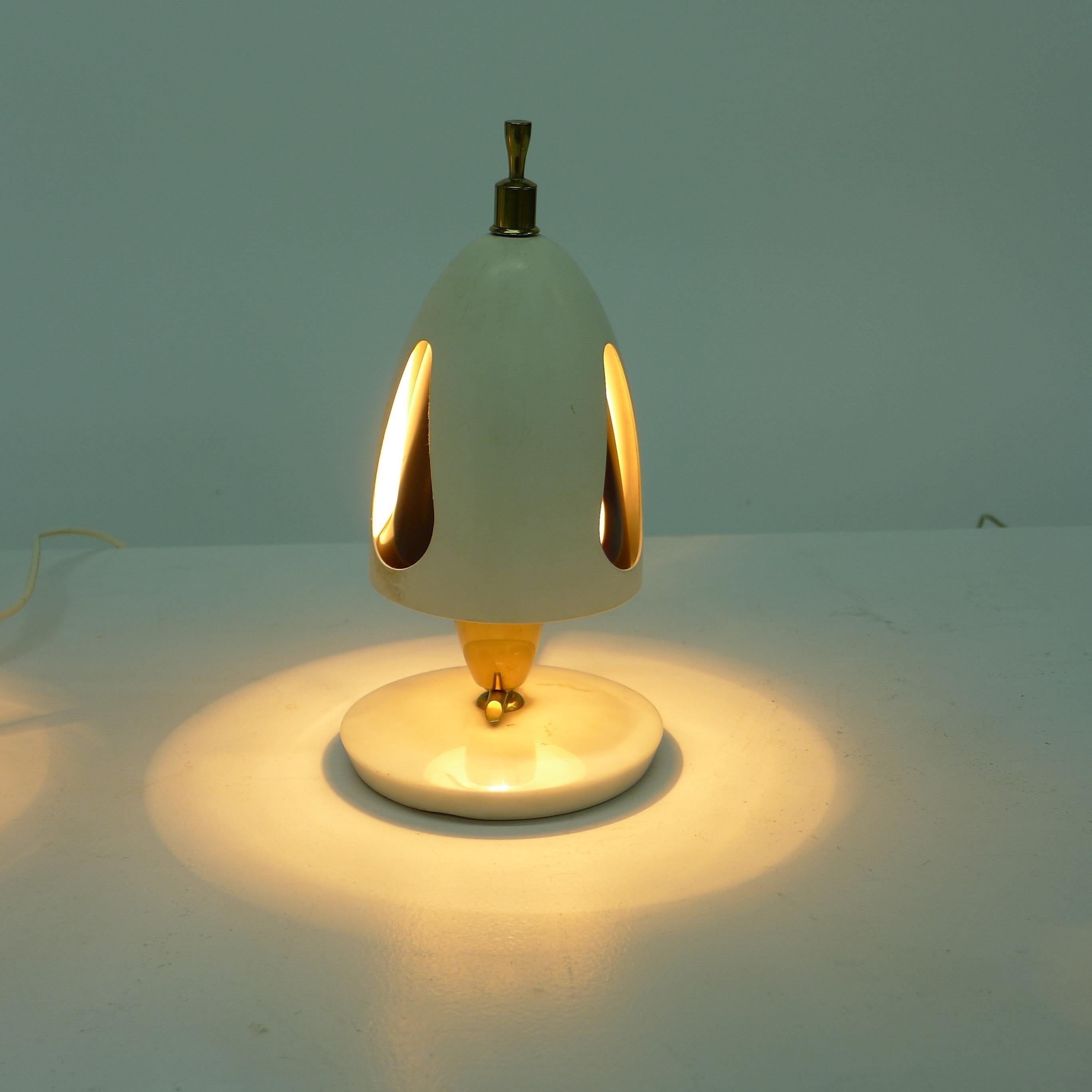 Angelo Lelii per Arredoluce, Coppia di lampade da tavolo italiane, modello 12398, 1952 in vendita 1