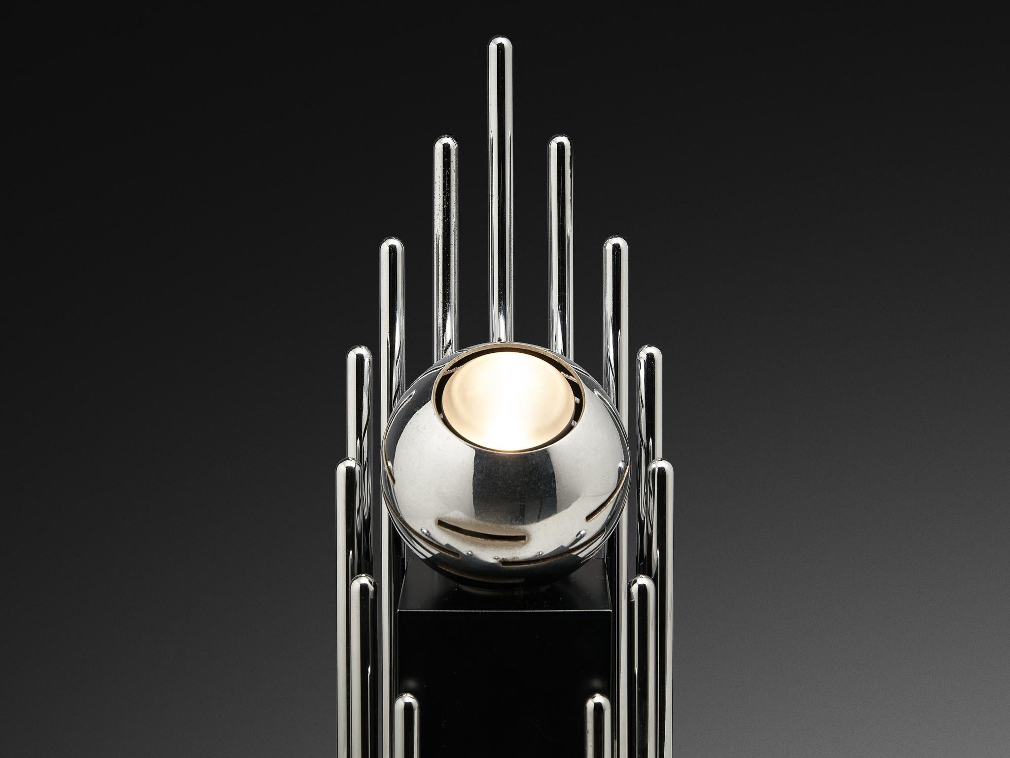 Mid-Century moderno Angelo Lelii per Arredoluce Lampada da tavolo in ottone cromato in vendita