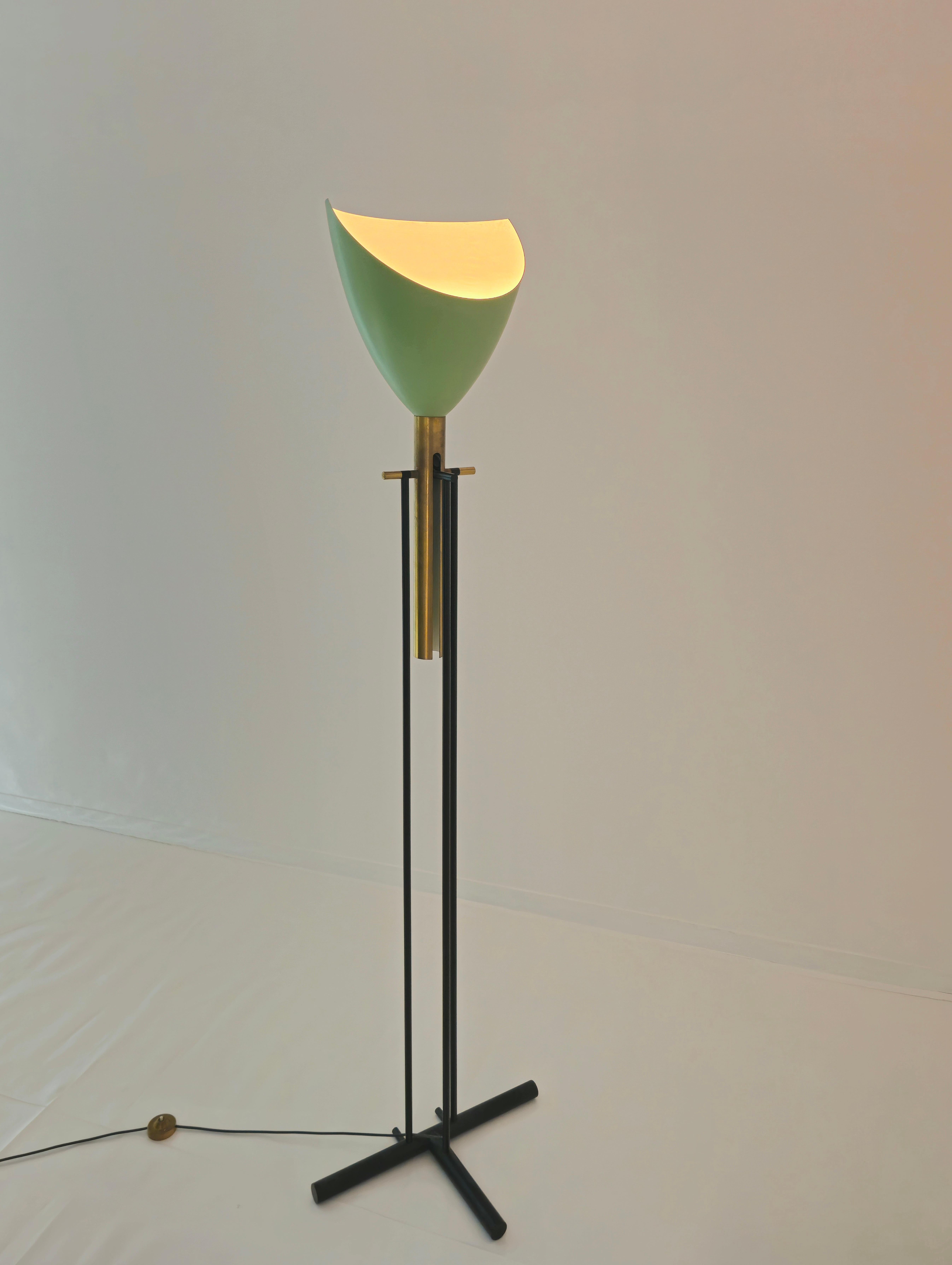 Angelo Lelii for Arredoluce ‘Televisione’ Floor Lamp in Brass and Aluminum 1956s For Sale 3