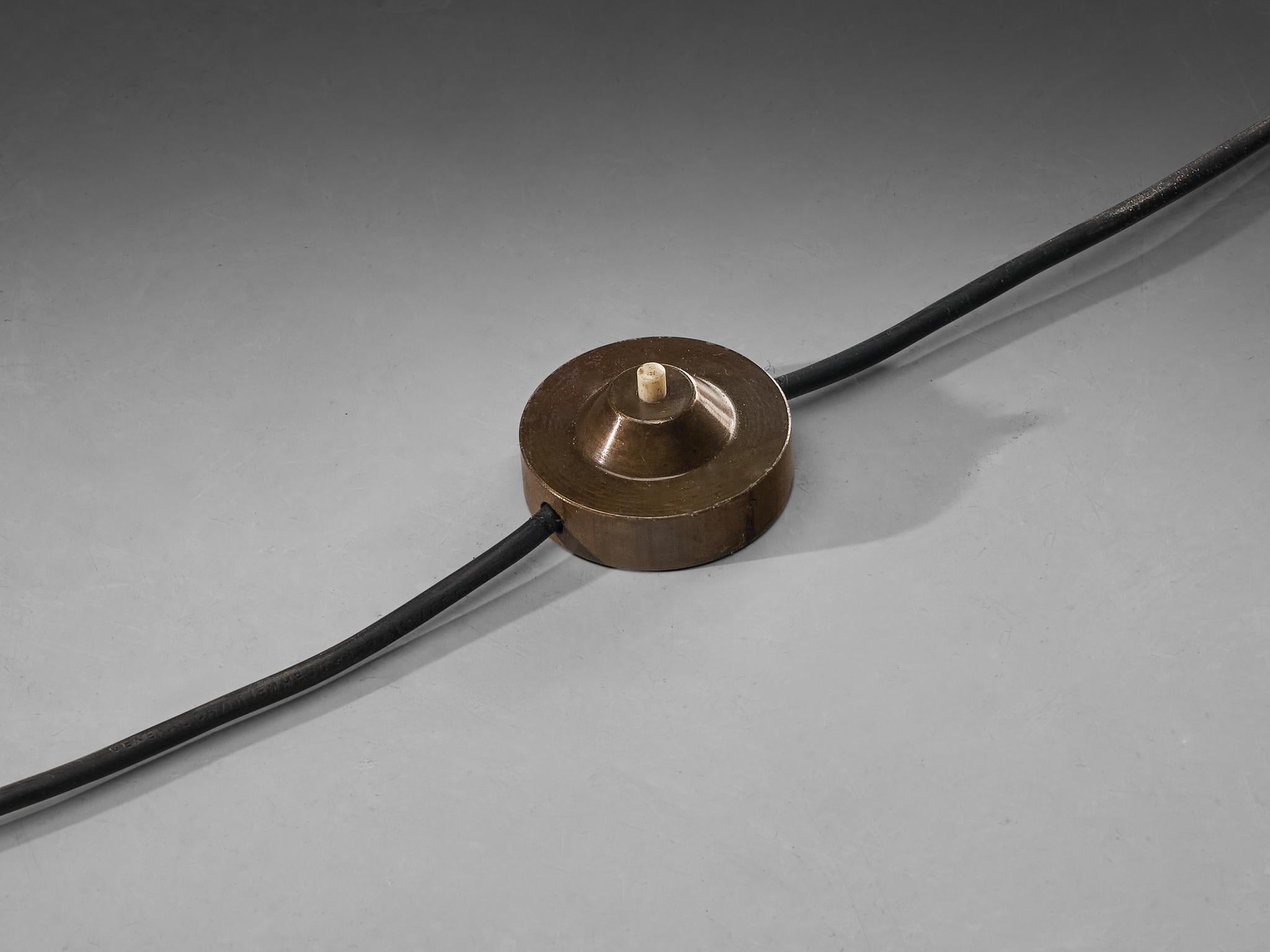 Angelo Lelii for Arredoluce ‘Televisione’ Floor Lamp in Brass and Aluminum For Sale 1