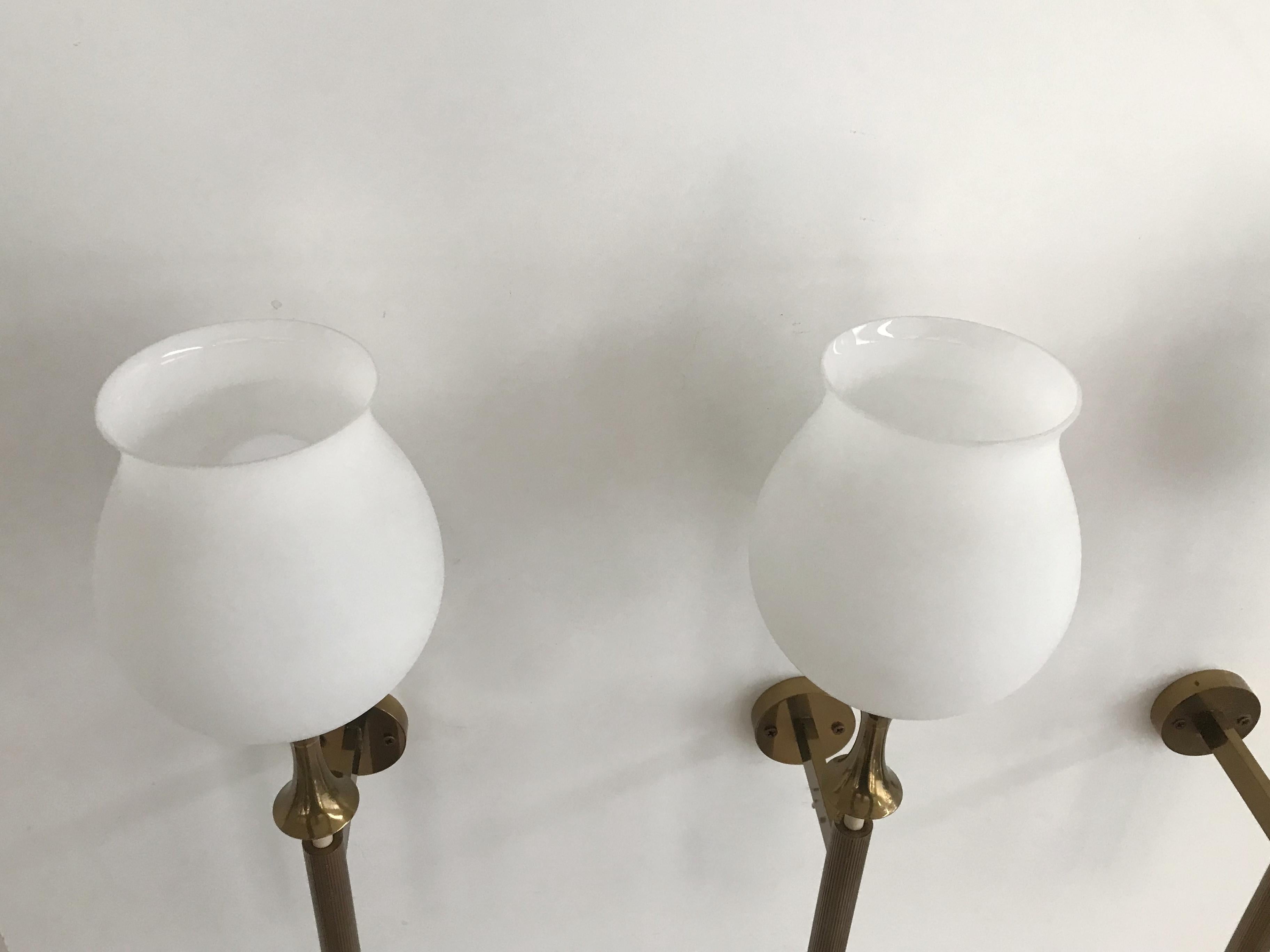 Angelo Lelii Italian Midcentury Glass Brass Sconces Wall Lamps Arredoluce 1950s For Sale 5