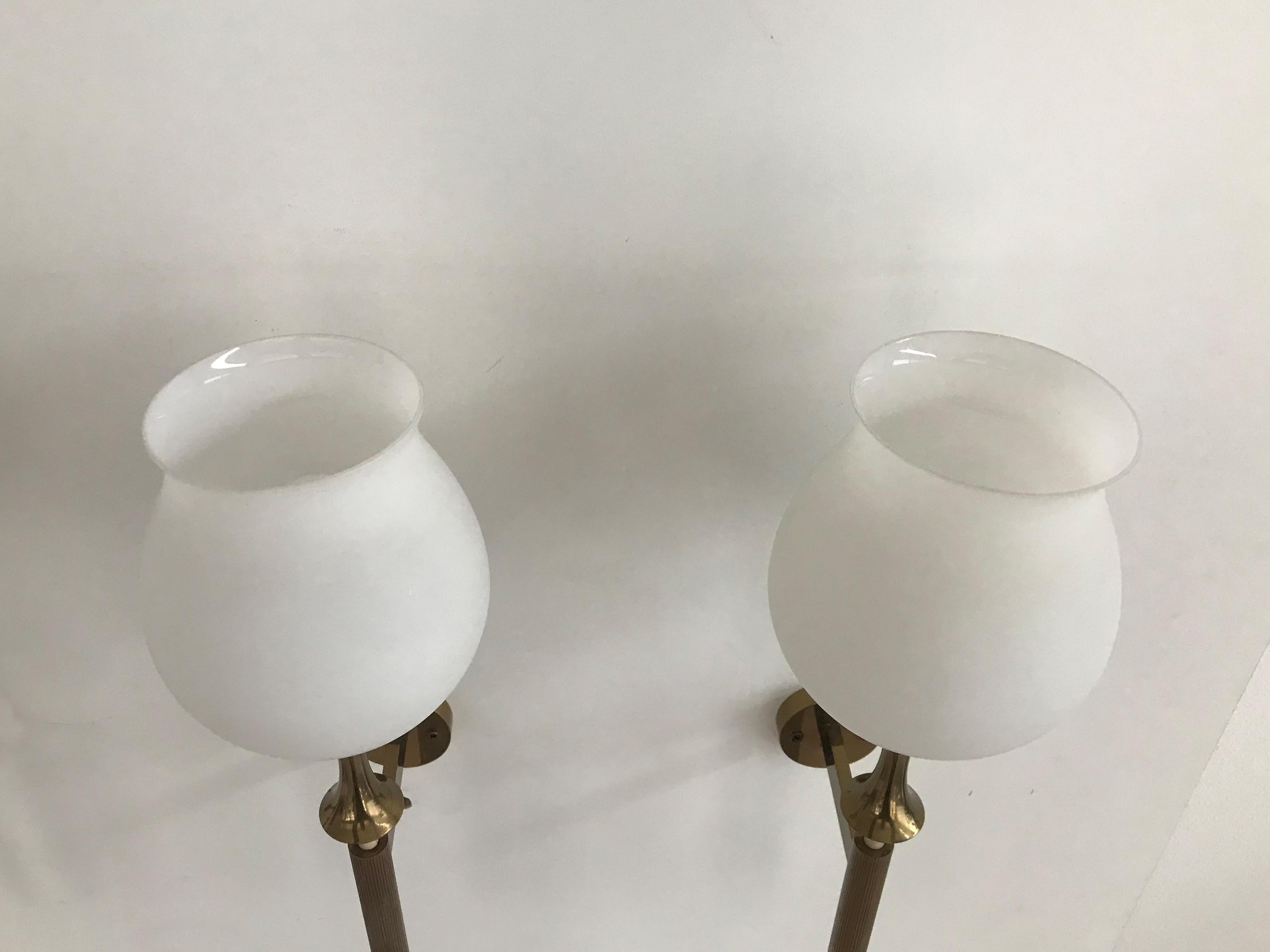 Angelo Lelii Italian Midcentury Glass Brass Sconces Wall Lamps Arredoluce 1950s For Sale 6