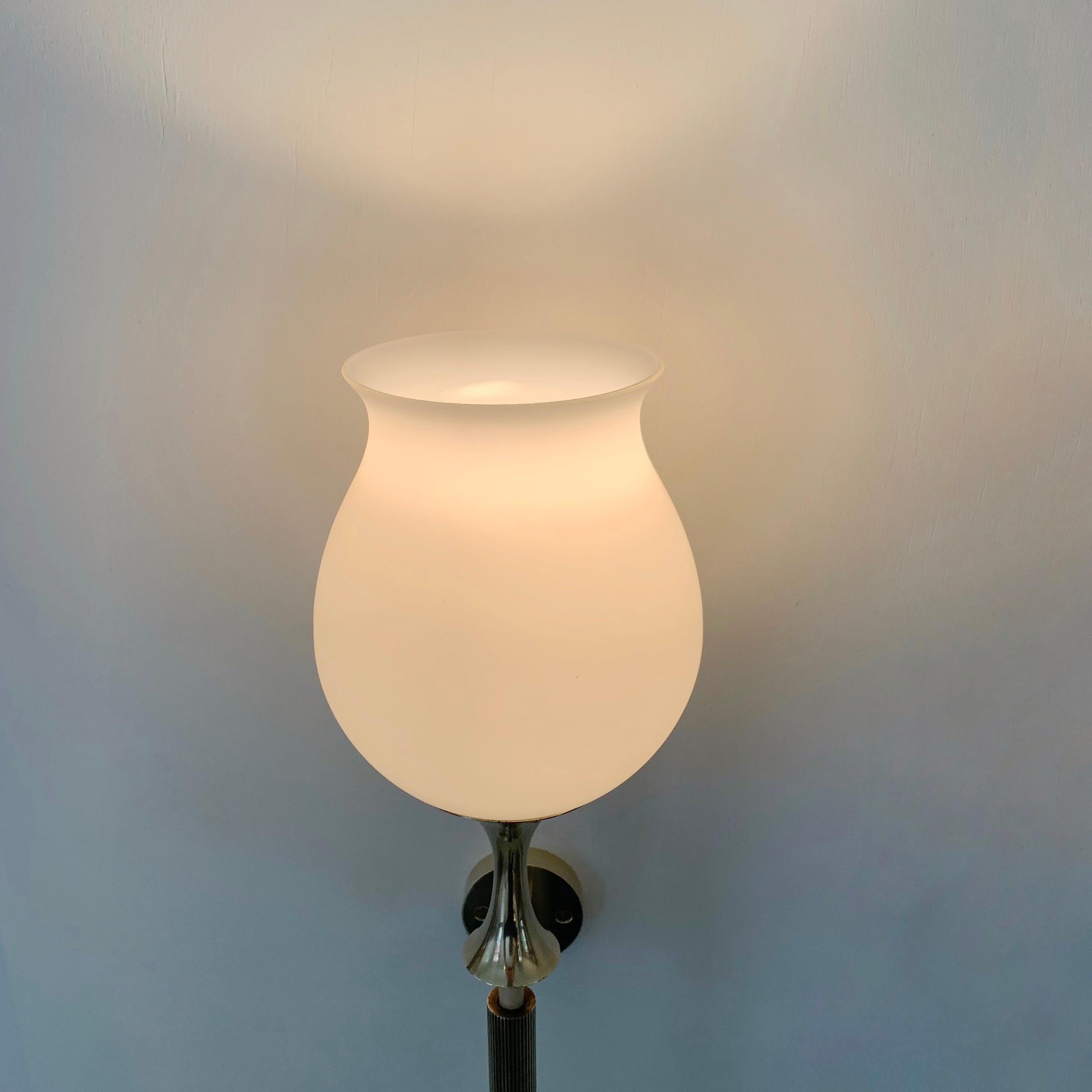 Angelo Lelii Coppia di lampade in ottone di Arredoluce, circa 1956, Italia. in vendita 8
