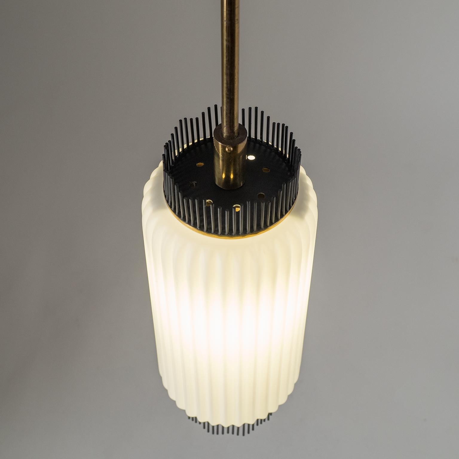 Angelo Lelii Pendant for Arredoluce, circa 1959, Brass and Ribbed Satin Glass 2