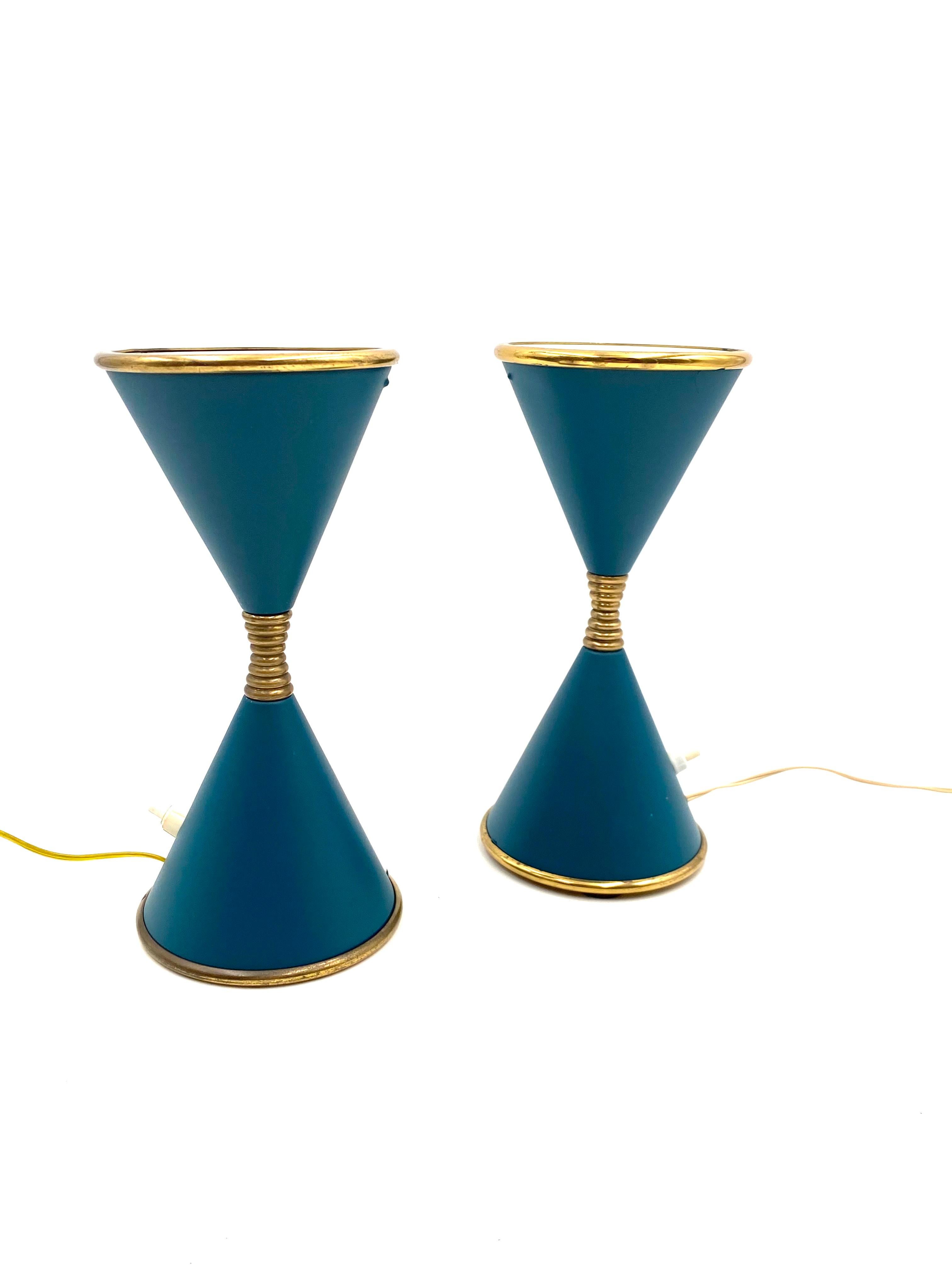 Angelo Lelii, Set of 2 'Clessidra' Table Lamps, Arredoluce, Milan Italy, 1960 For Sale 3