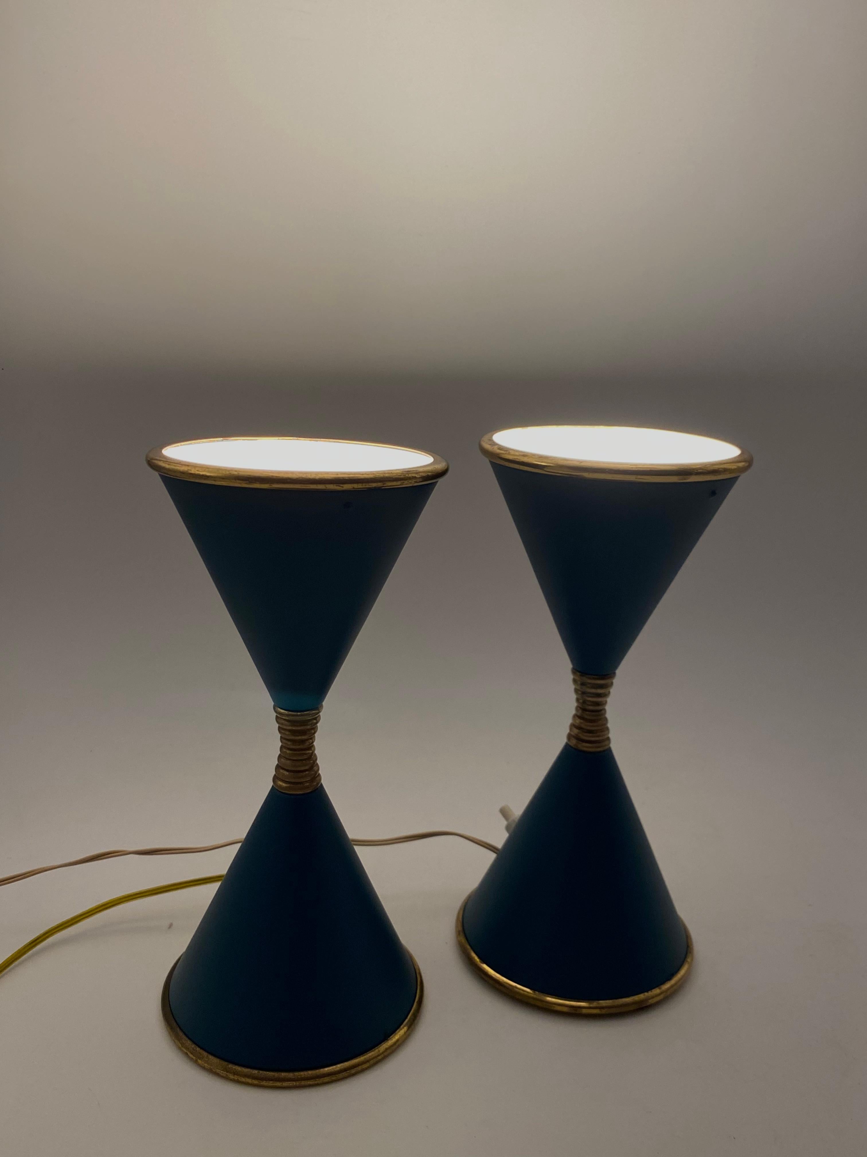 Angelo Lelii, Set of 2 'Clessidra' Table Lamps, Arredoluce, Milan Italy, 1960 For Sale 9