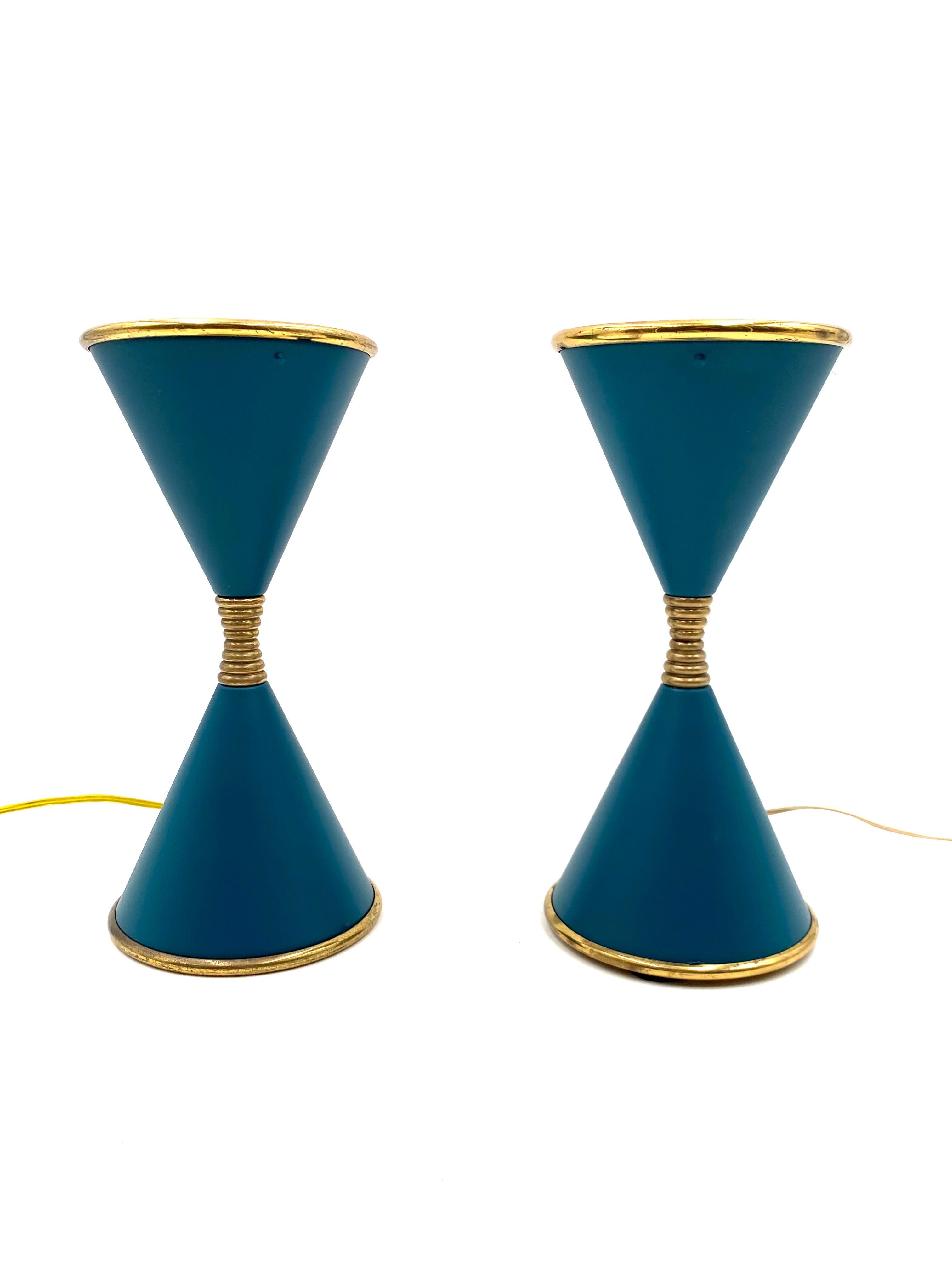 Angelo Lelii, 2er-Set „Clessidra“-Tischlampen, Arredoluce, Mailand, Italien, 1960 (Aluminium) im Angebot