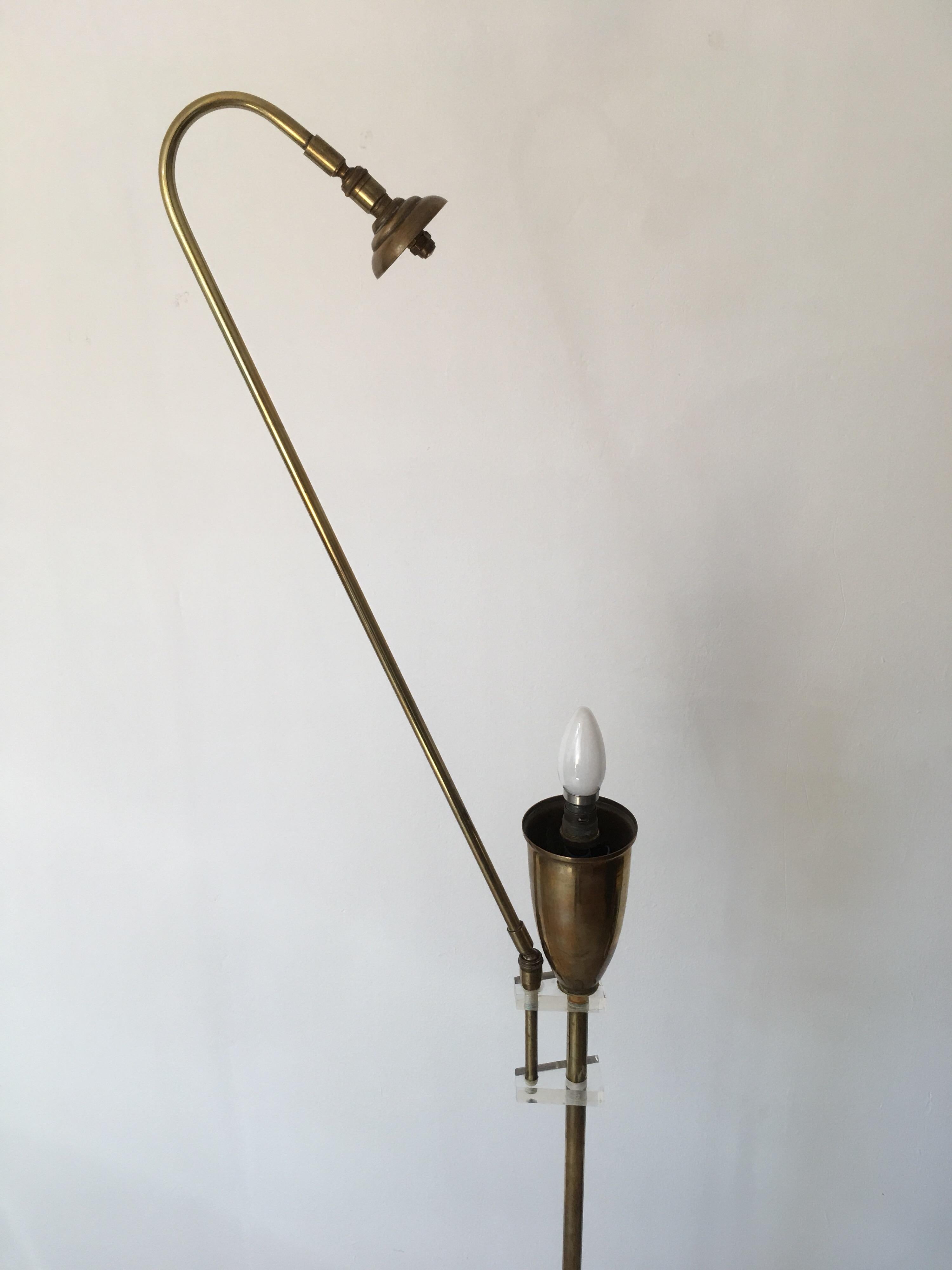 Angelo Lelli Attributed Brass and Plexiglass Floor Lamp, Arredoluce, Italy 1950s For Sale 3
