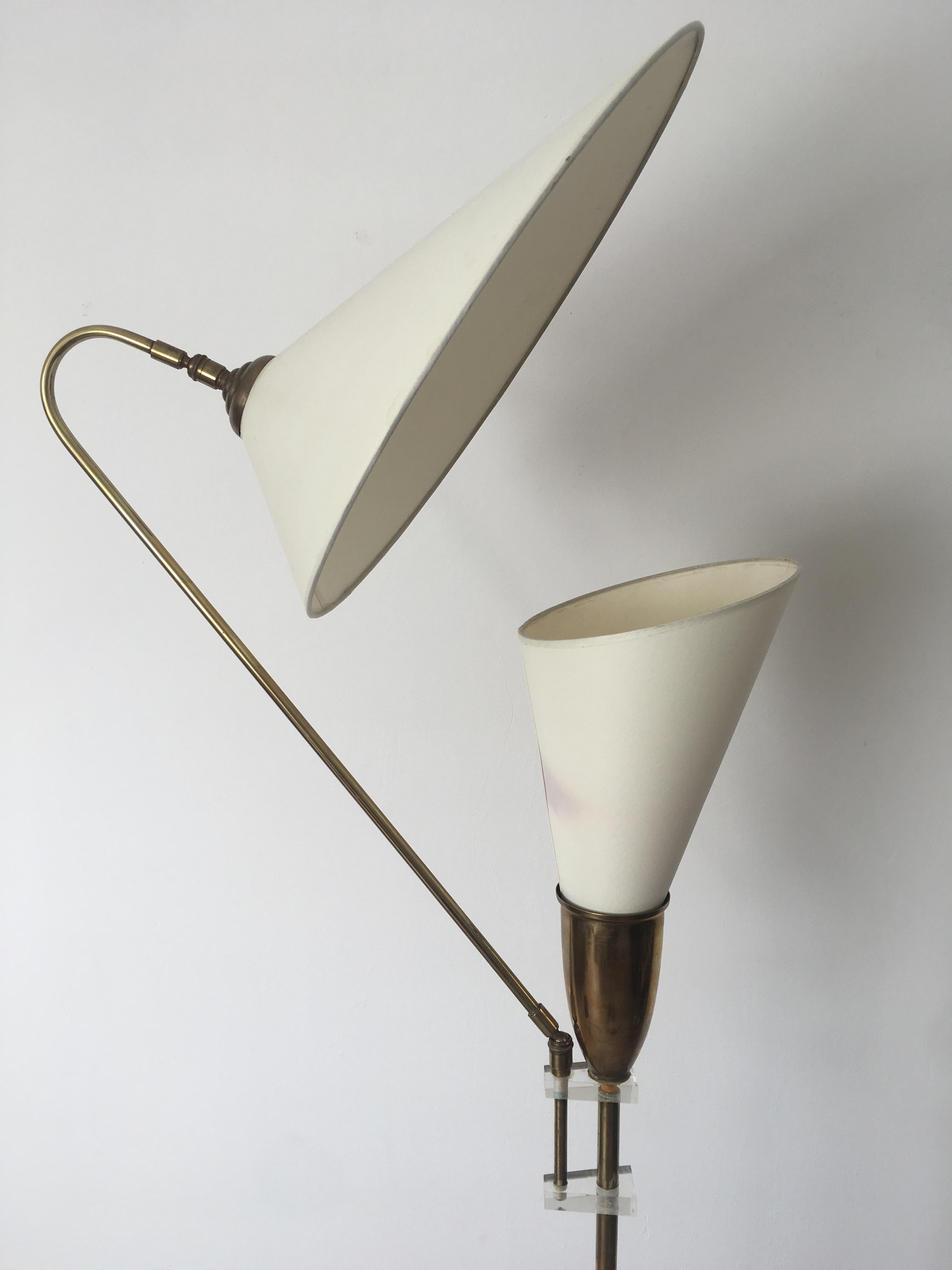 Painted Angelo Lelli Attributed Brass and Plexiglass Floor Lamp, Arredoluce, Italy 1950s For Sale