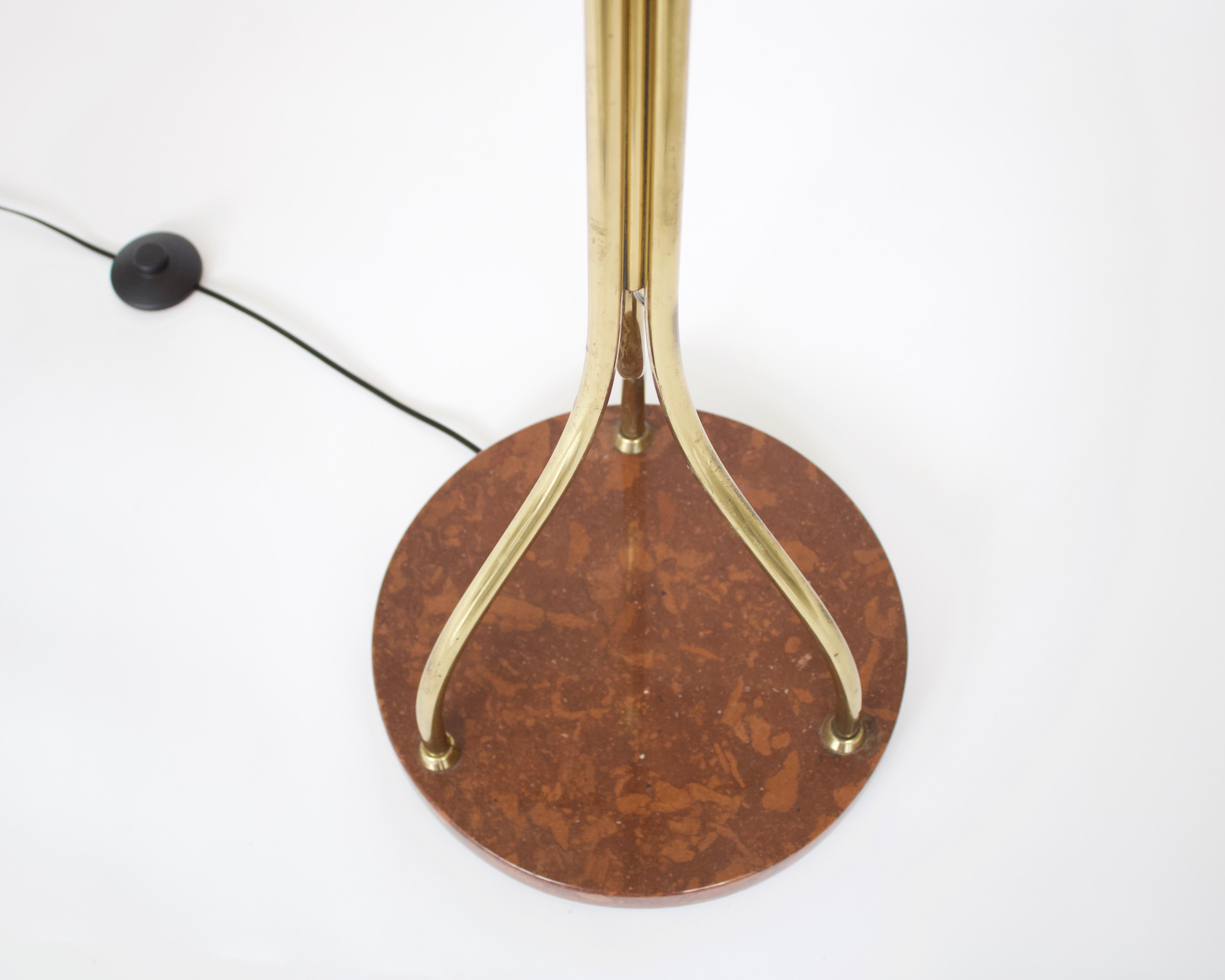 Angelo Lelli Floor Lamp Brass Illuminated Leaves and Illuminated Calla Lily In Good Condition In Chicago, IL