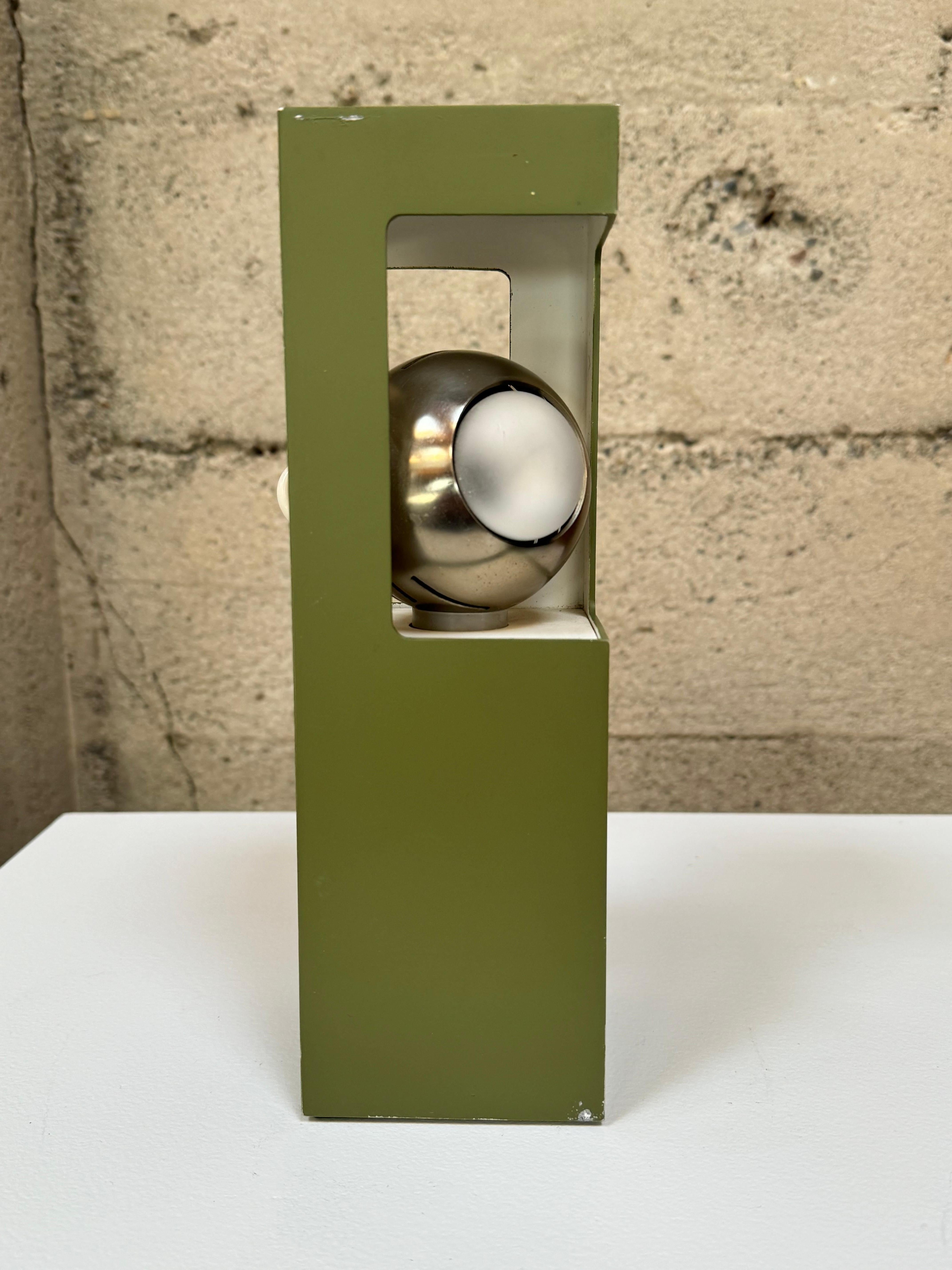 Mid-Century Modern Angelo Lelli for Arredoluce Eye Ball Table Lamp Model 14005 Circa 1967 For Sale