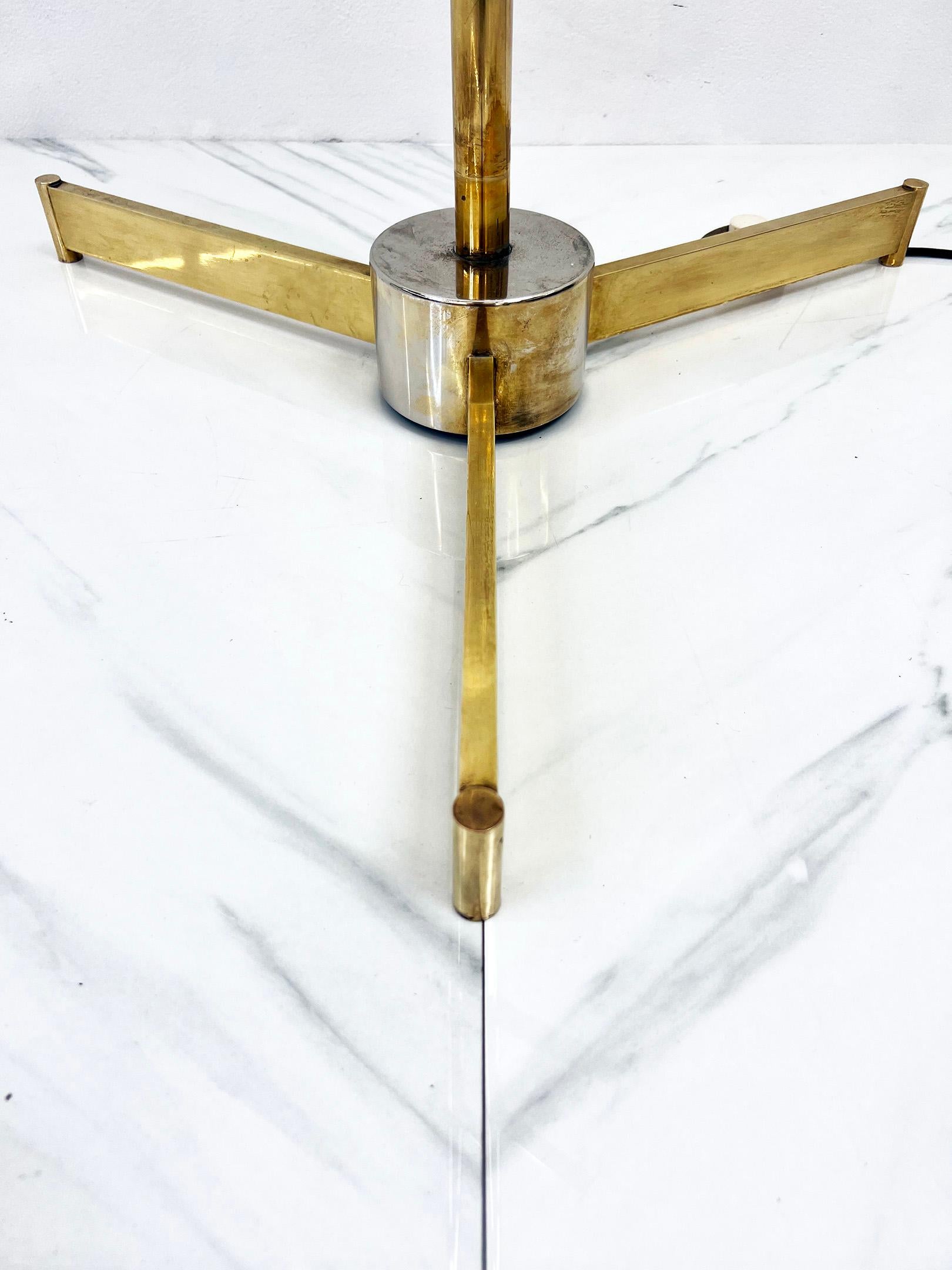 Angelo Lelli for Arredoluce Italy Brass Easel Lamp with Floor Switch, 1950s In Good Condition In Culver City, CA