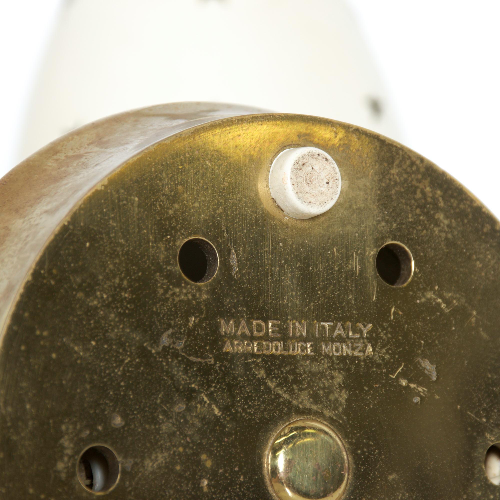 1950er Angelo Lelli Weiße Stern-Tischlampen Arredoluce Monza Italien (Metall) im Angebot