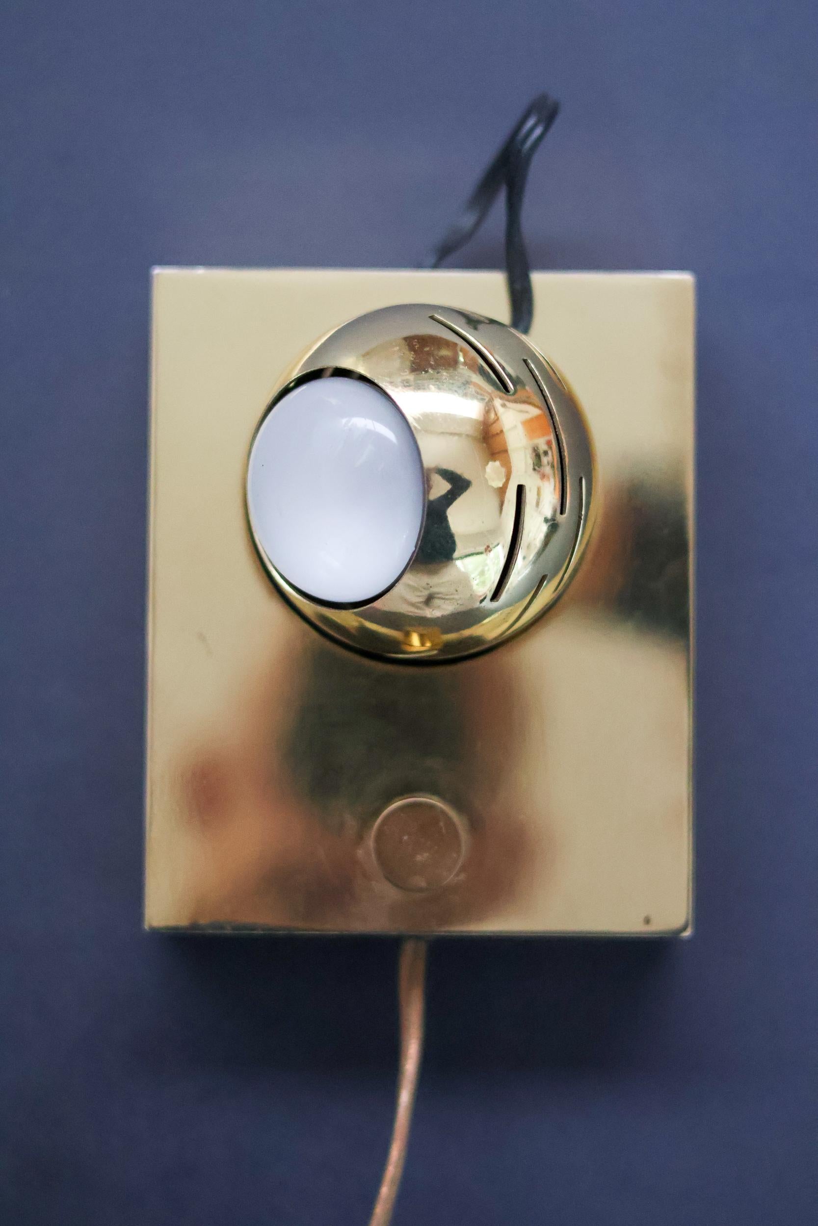 Angelo Lelli, lampada da parete Arredoluce Eye, Italia, Mid Century Modern In condizioni buone in vendita a Dronten, NL