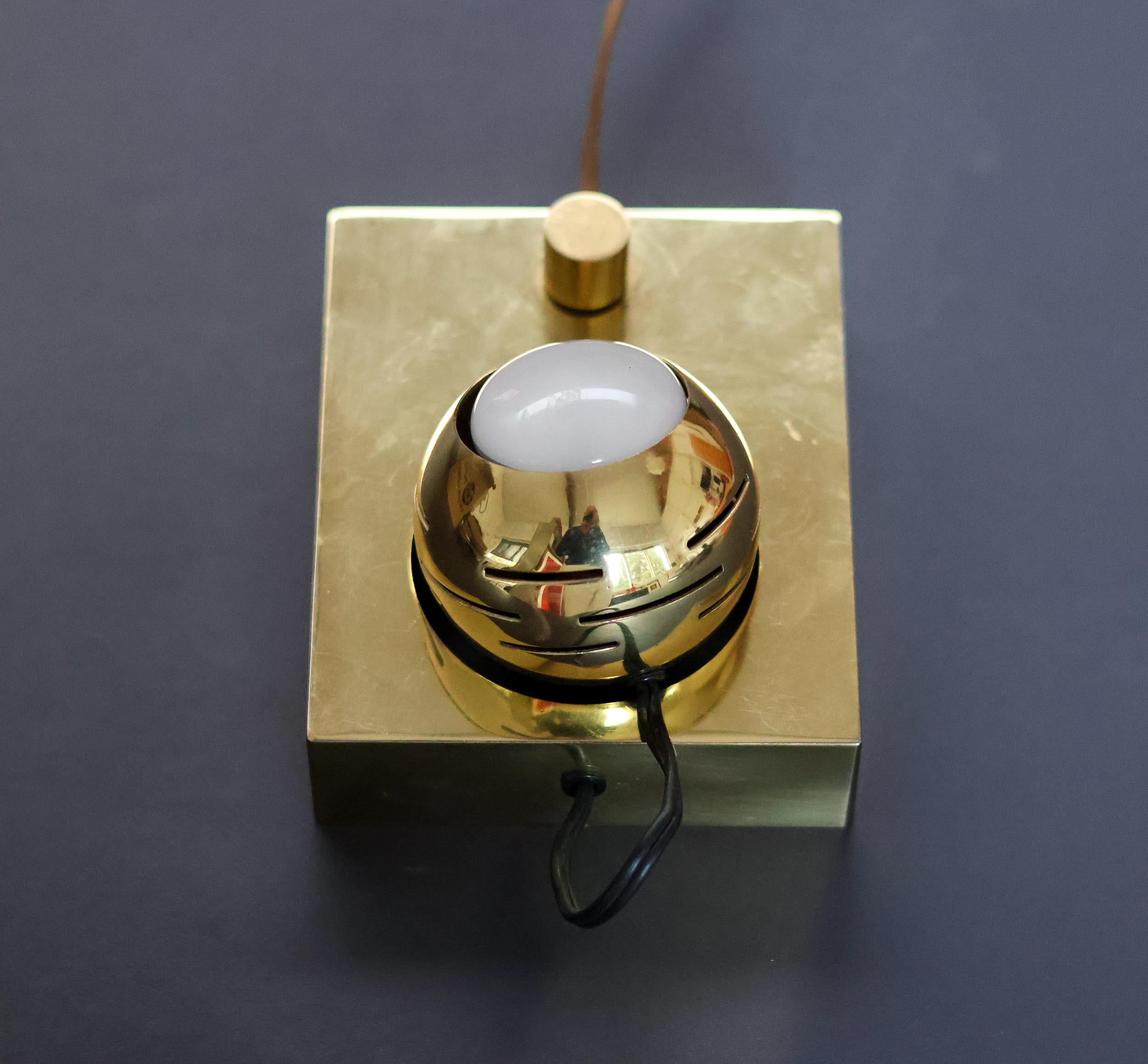Ottone Angelo Lelli, lampada da parete Arredoluce Eye, Italia, Mid Century Modern in vendita