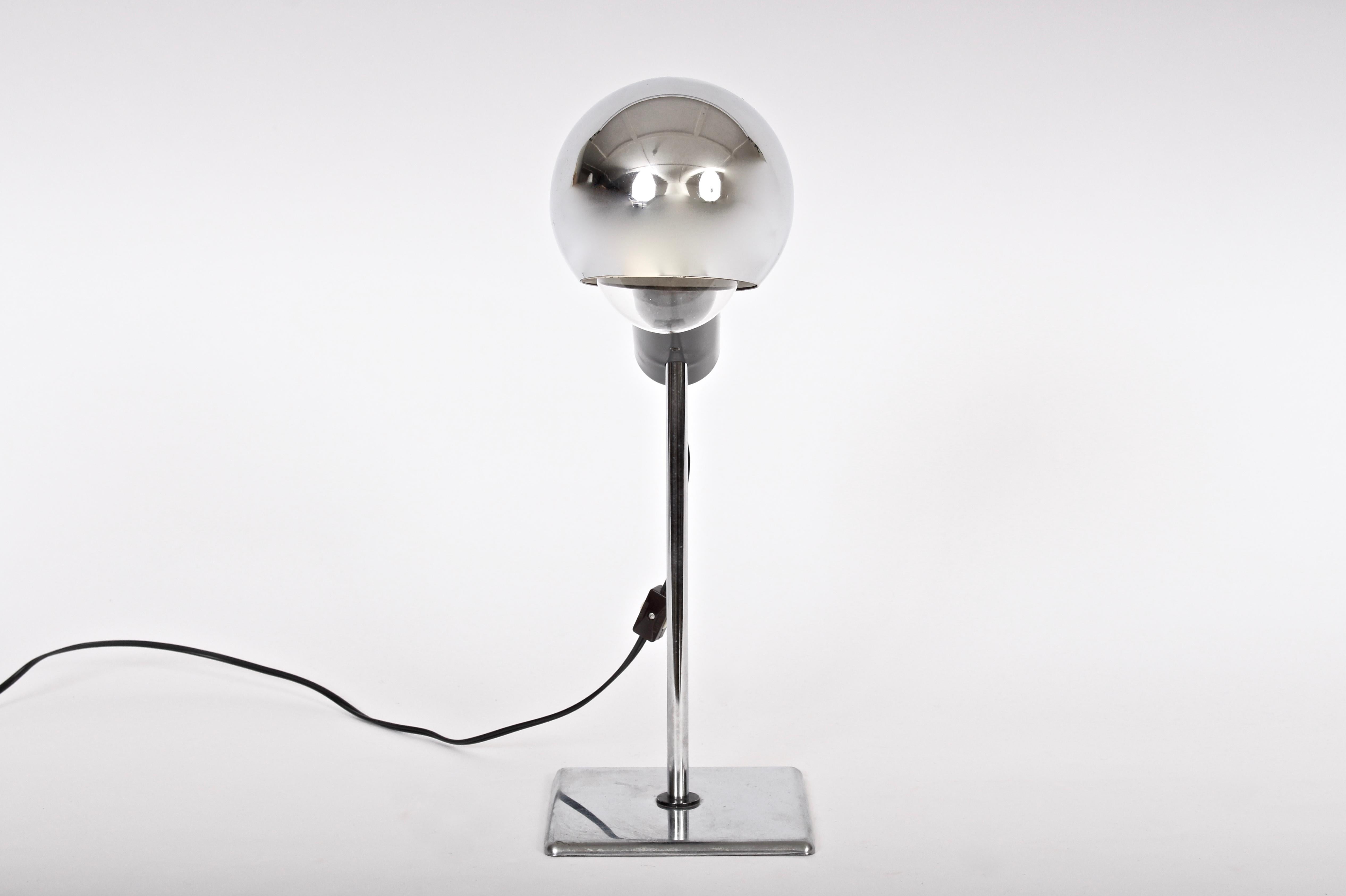 Angelo Lelli Style Adjustable Chrome Desk Lamp with Chrome Ball Shade For Sale 2